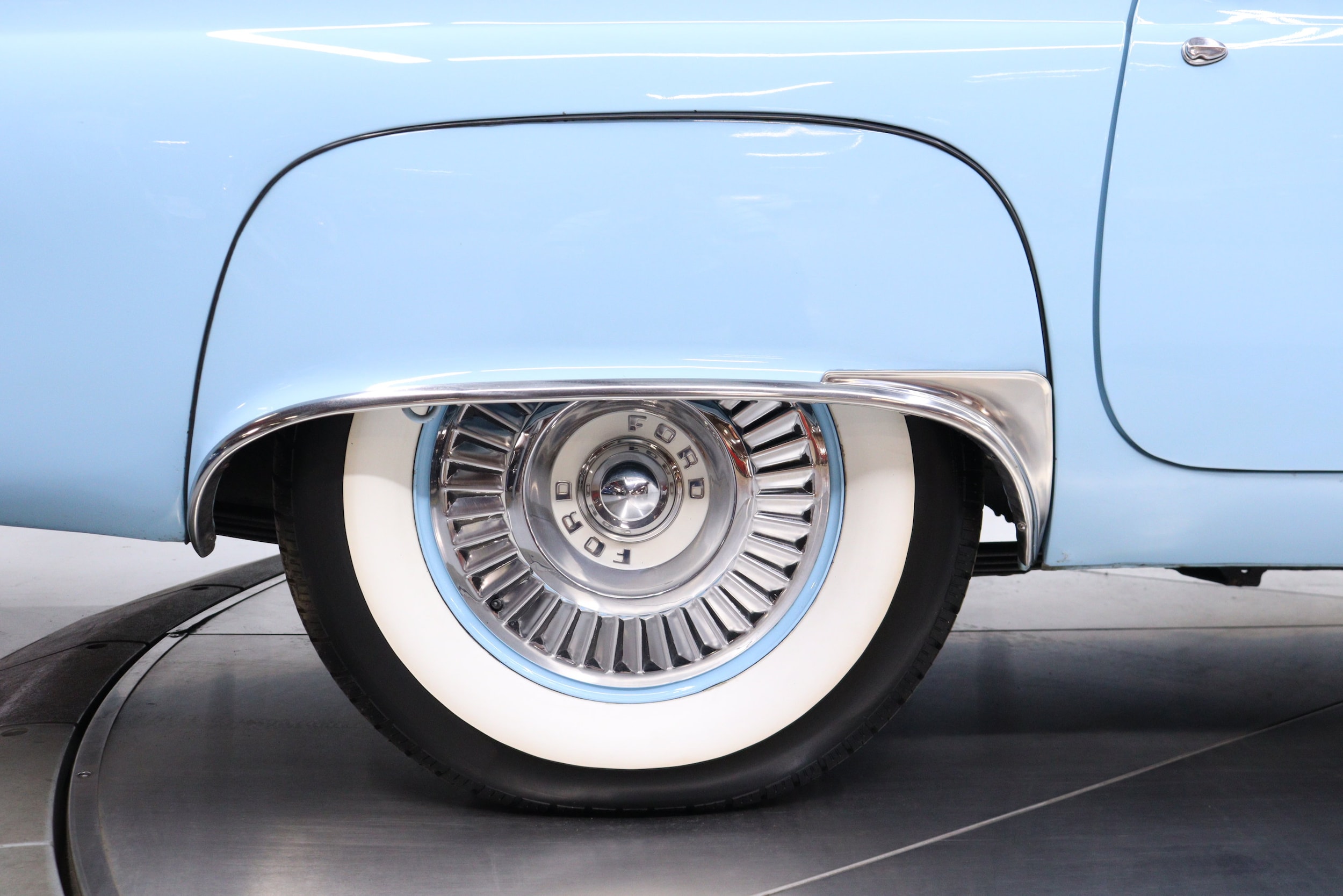 1957 Ford Thunderbird 61