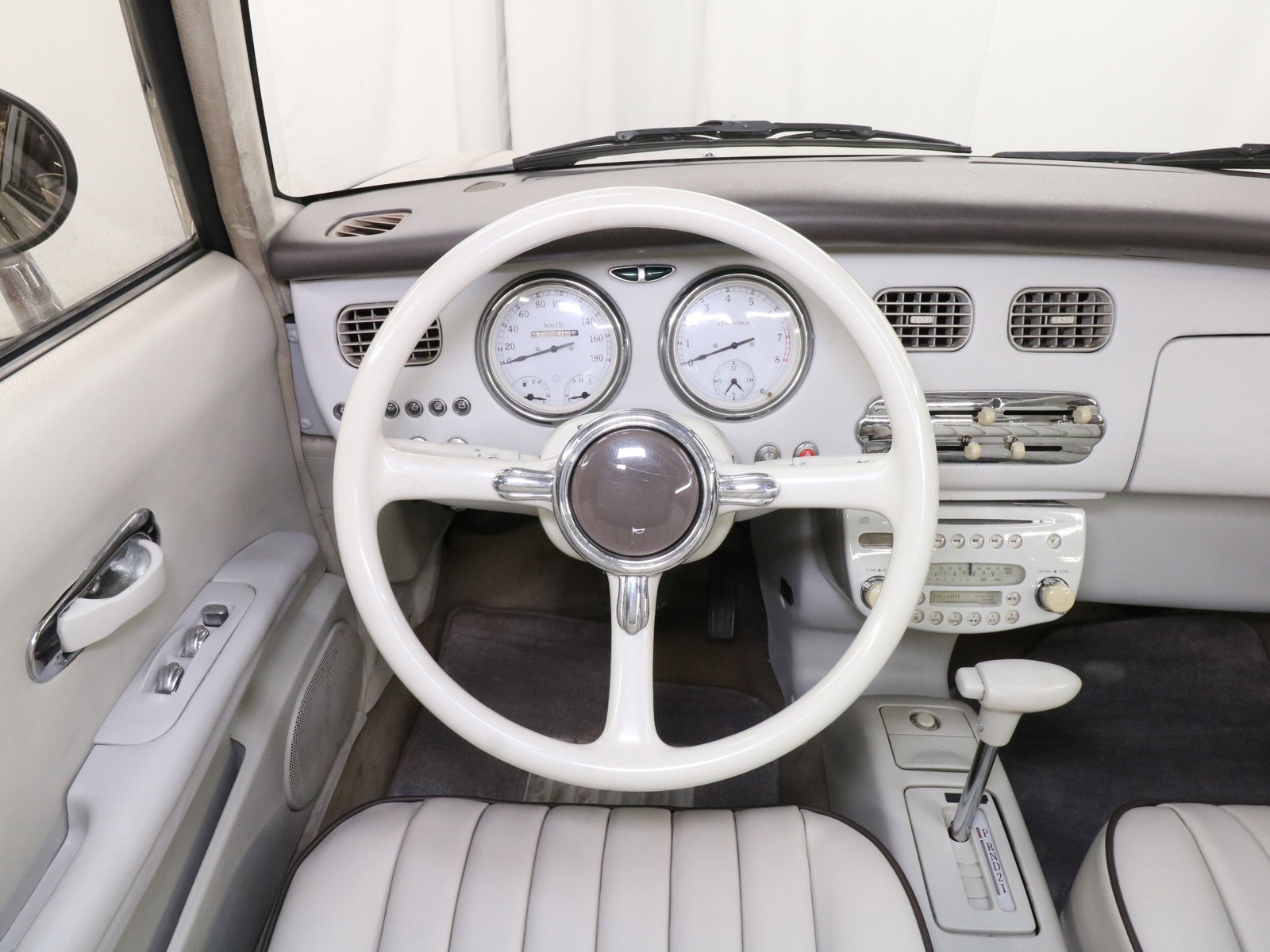 1991 Nissan Figaro 13