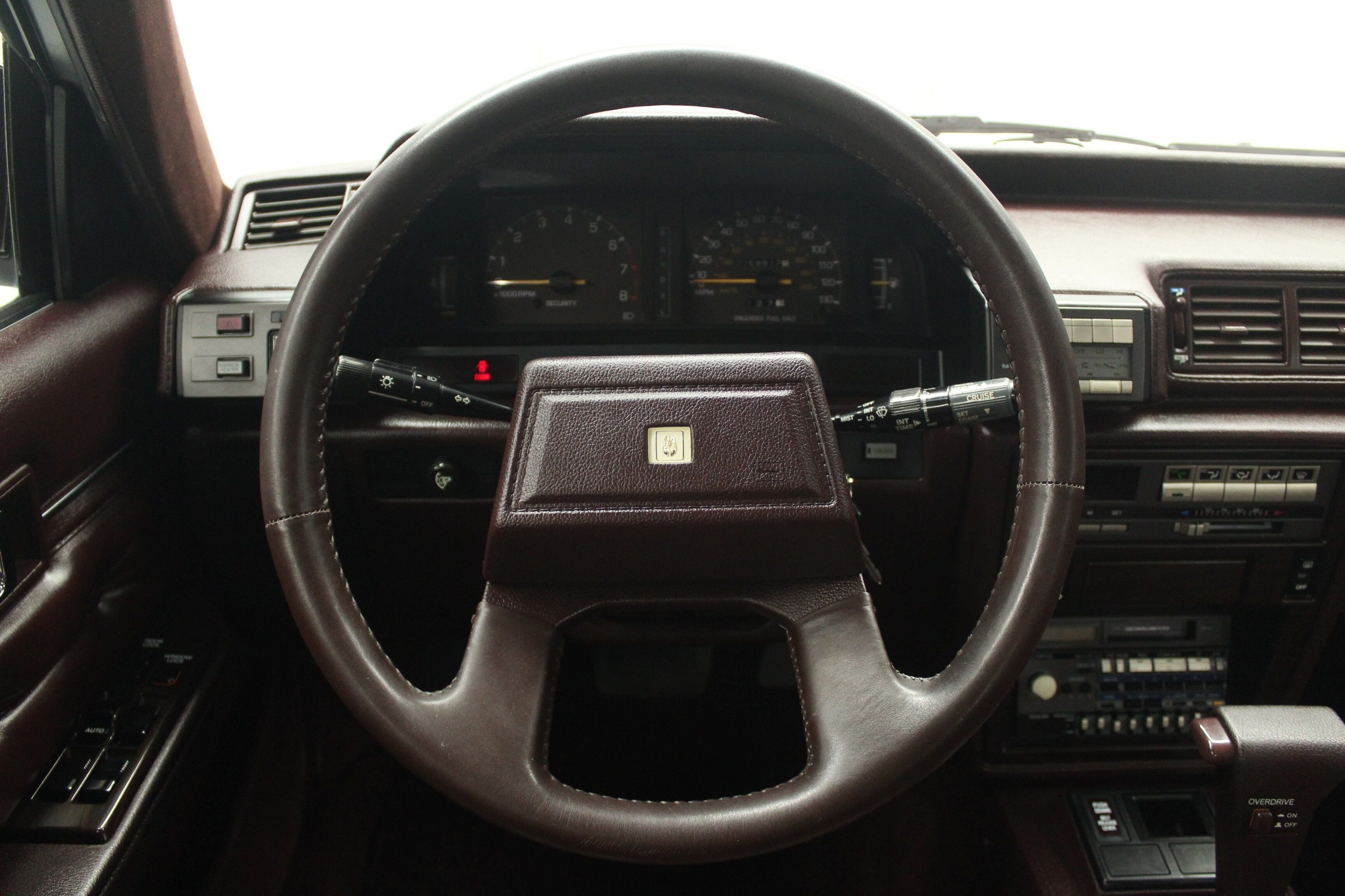 1986 Toyota Cressida 10