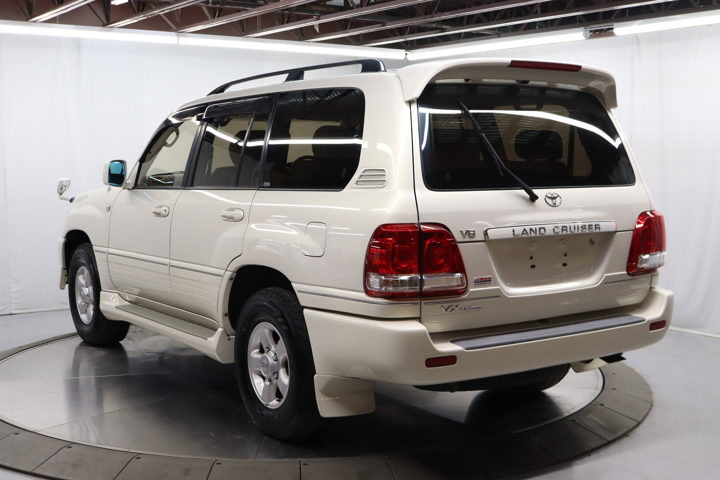 2000 Toyota Land Cruiser 7