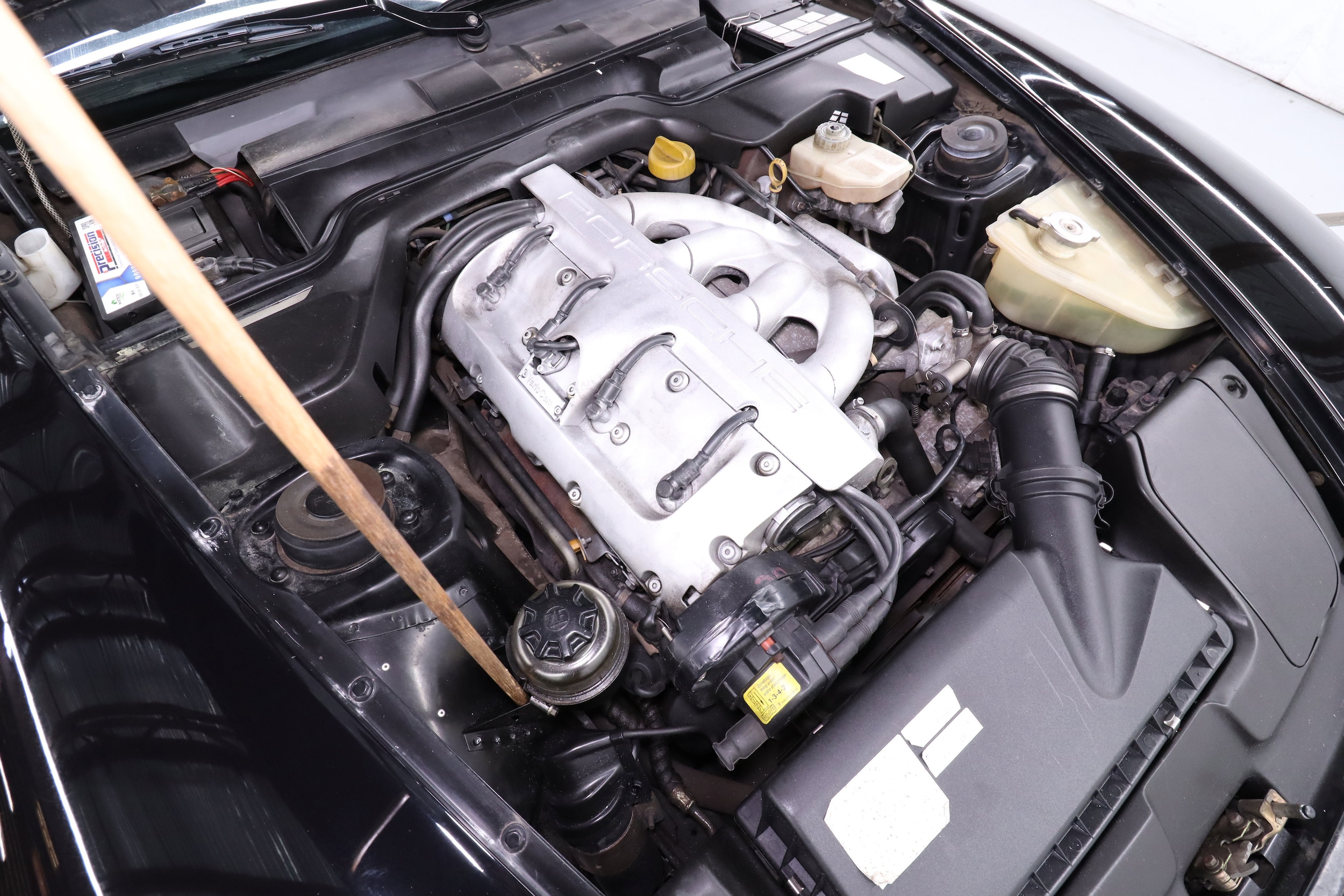 1994 Porsche 968 24