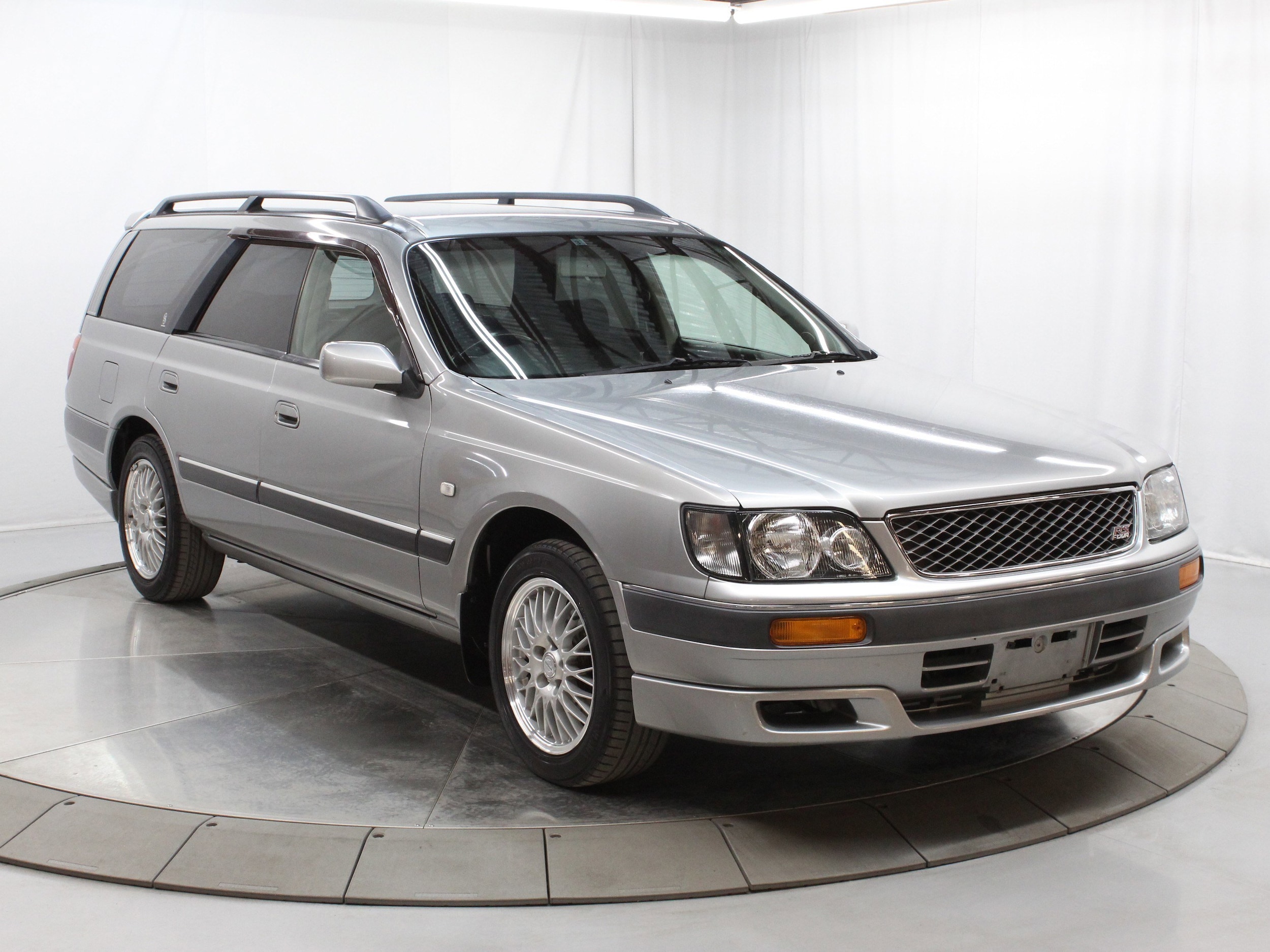 1997 Nissan Stagea JDM car for sale