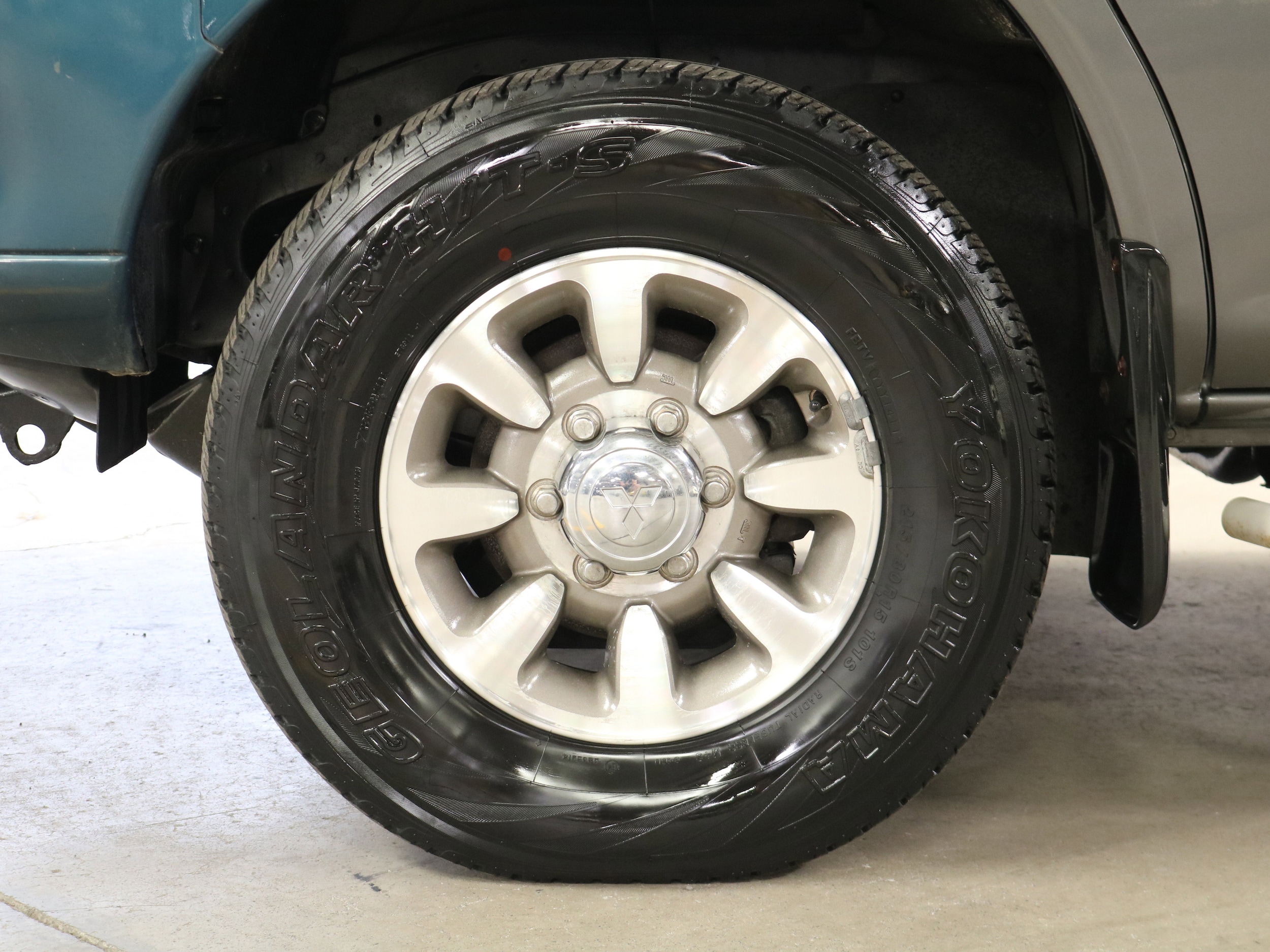 1994 Mitsubishi Delica 31