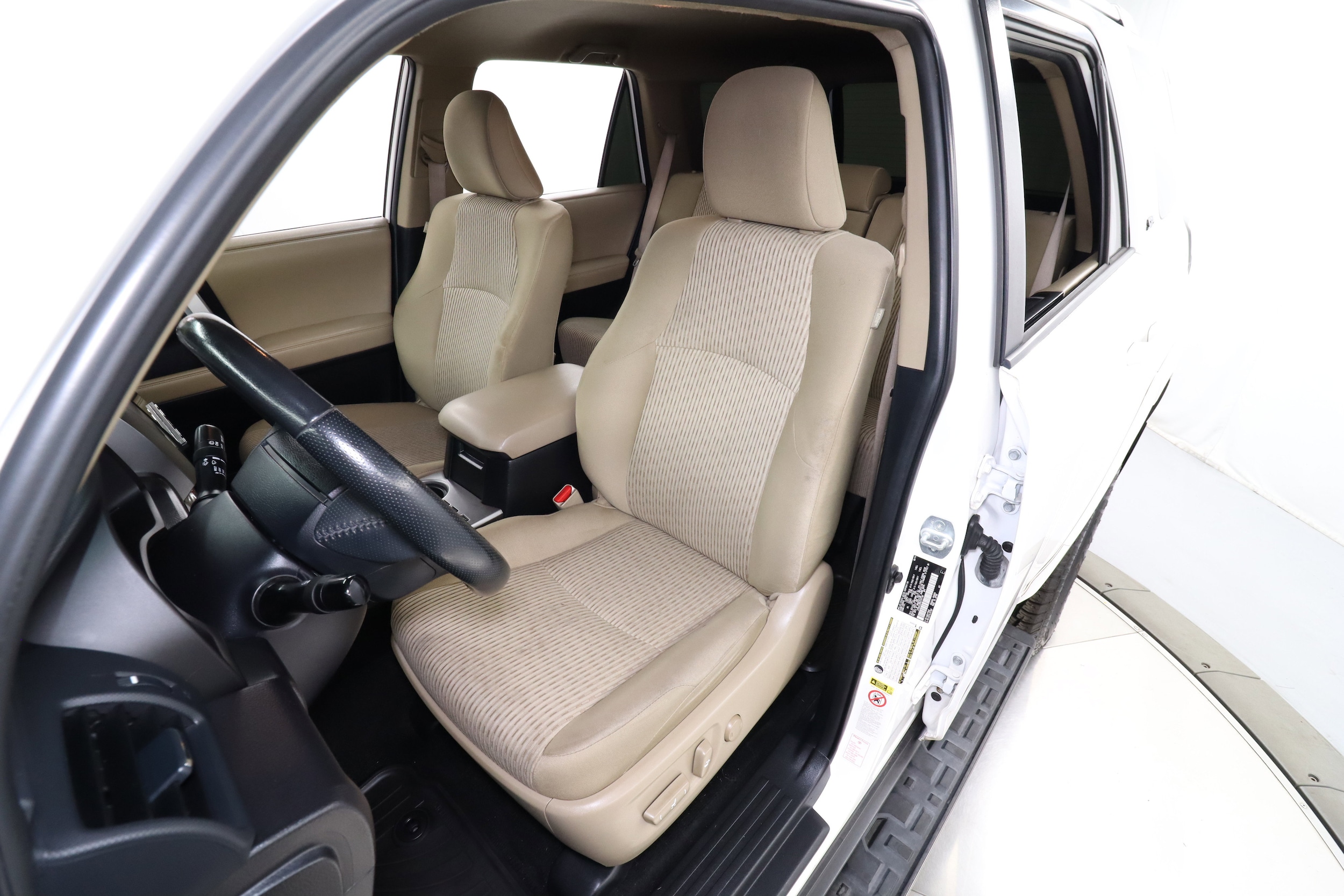 2014 Toyota 4Runner 18