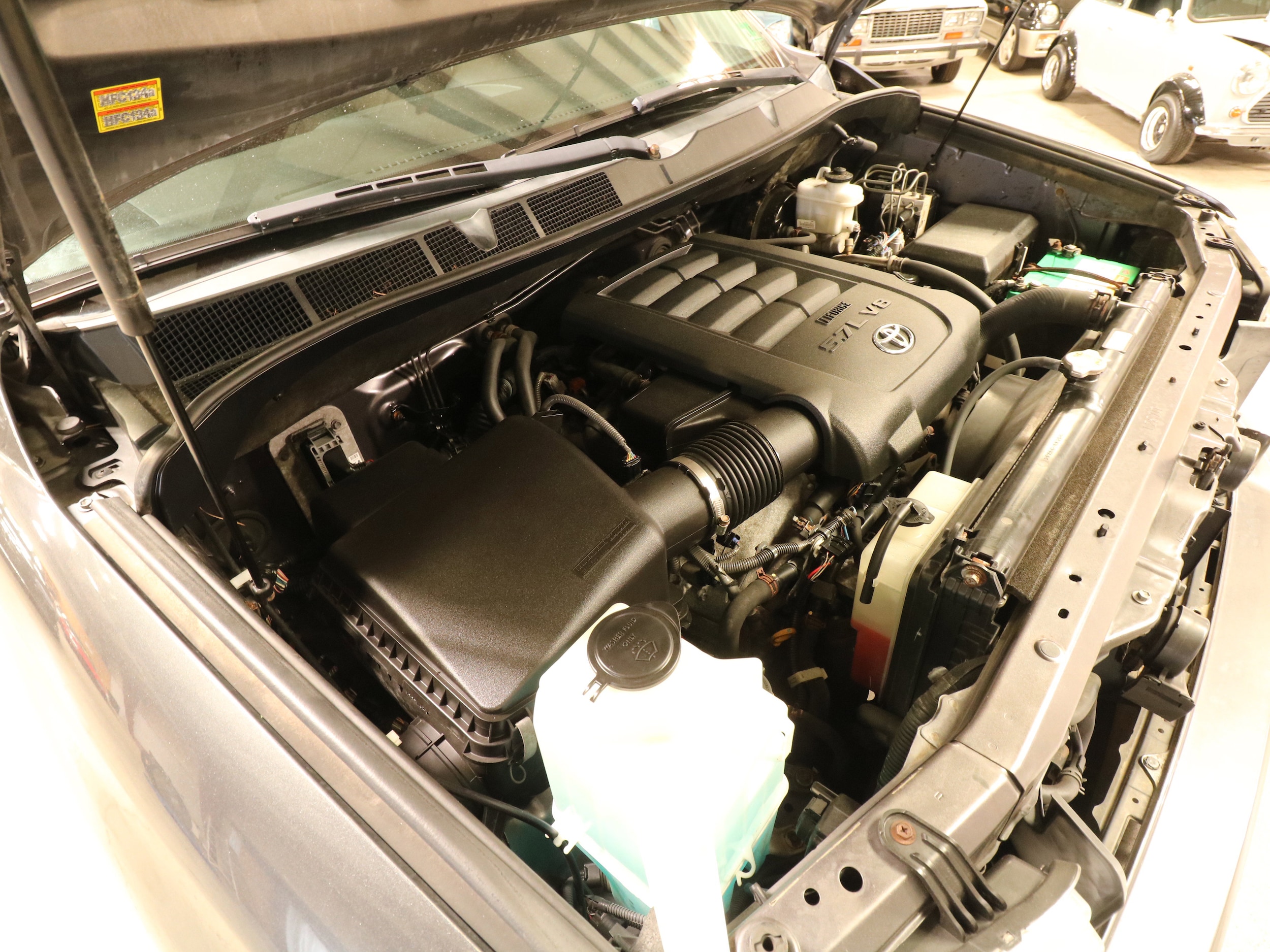 2012 Toyota Tundra 4WD Truck 25