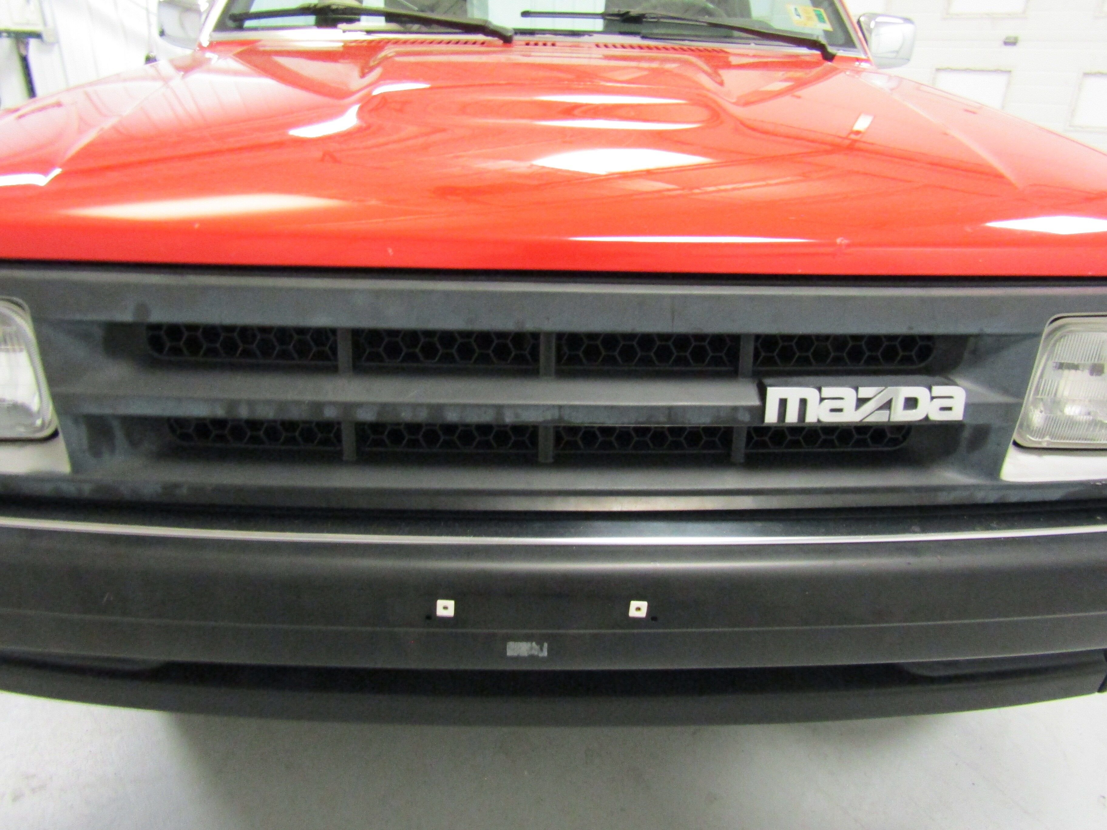 1991 Mazda B2600I 44