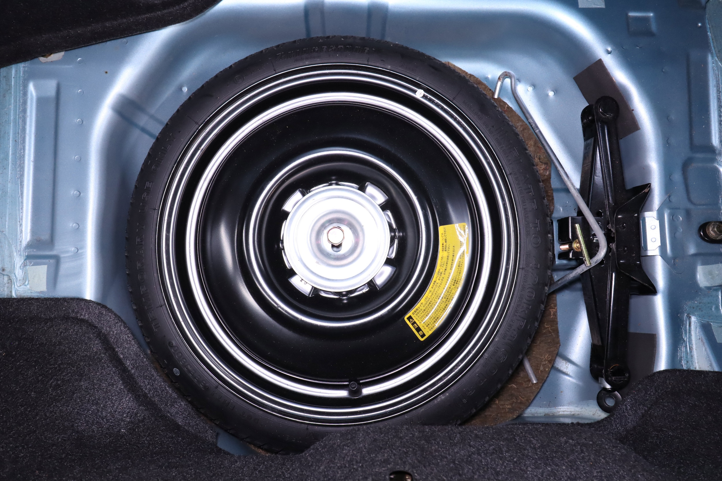 2000 Mazda Roadster 30