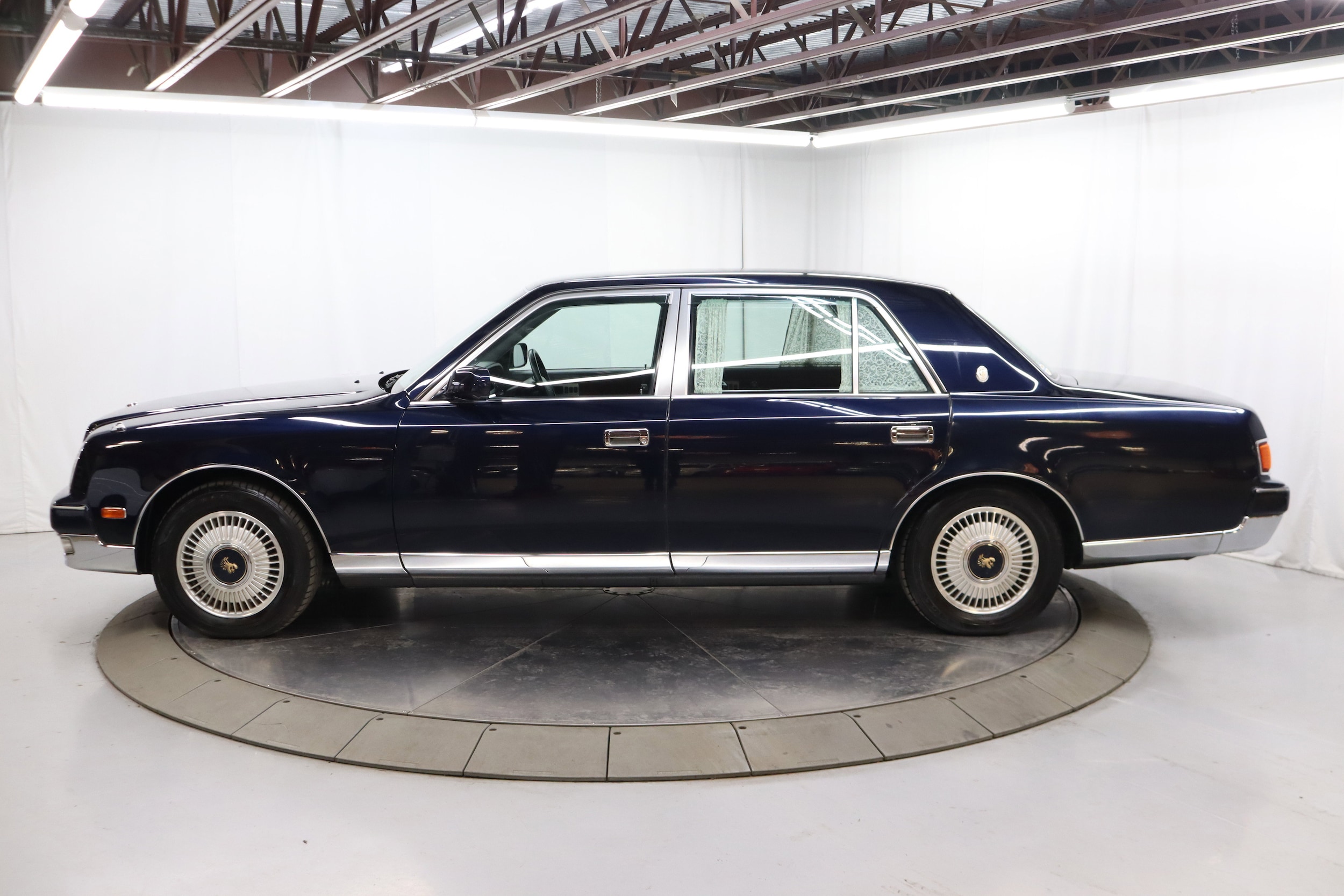 1997 Toyota Century 10