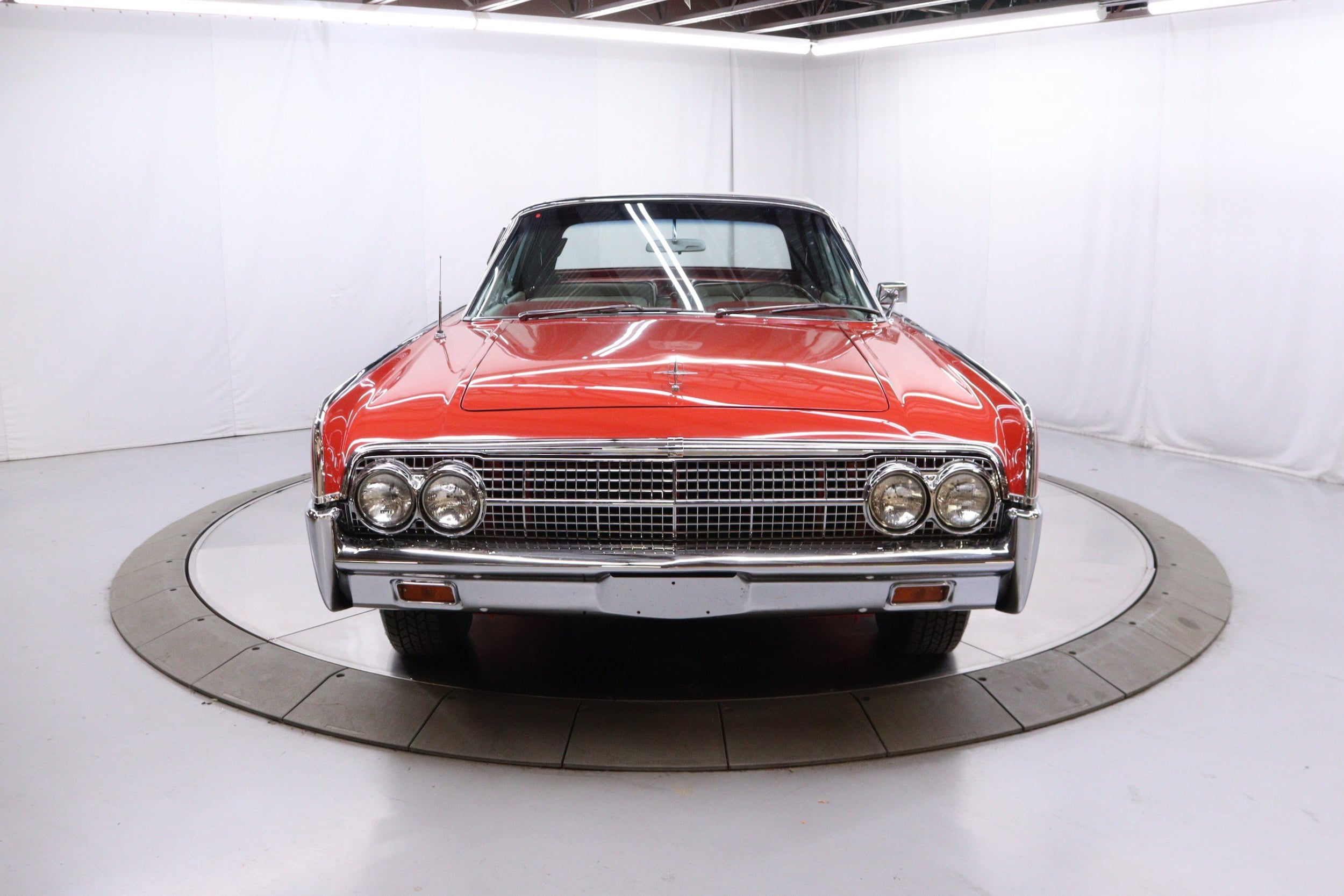 1963 Lincoln Continental 3