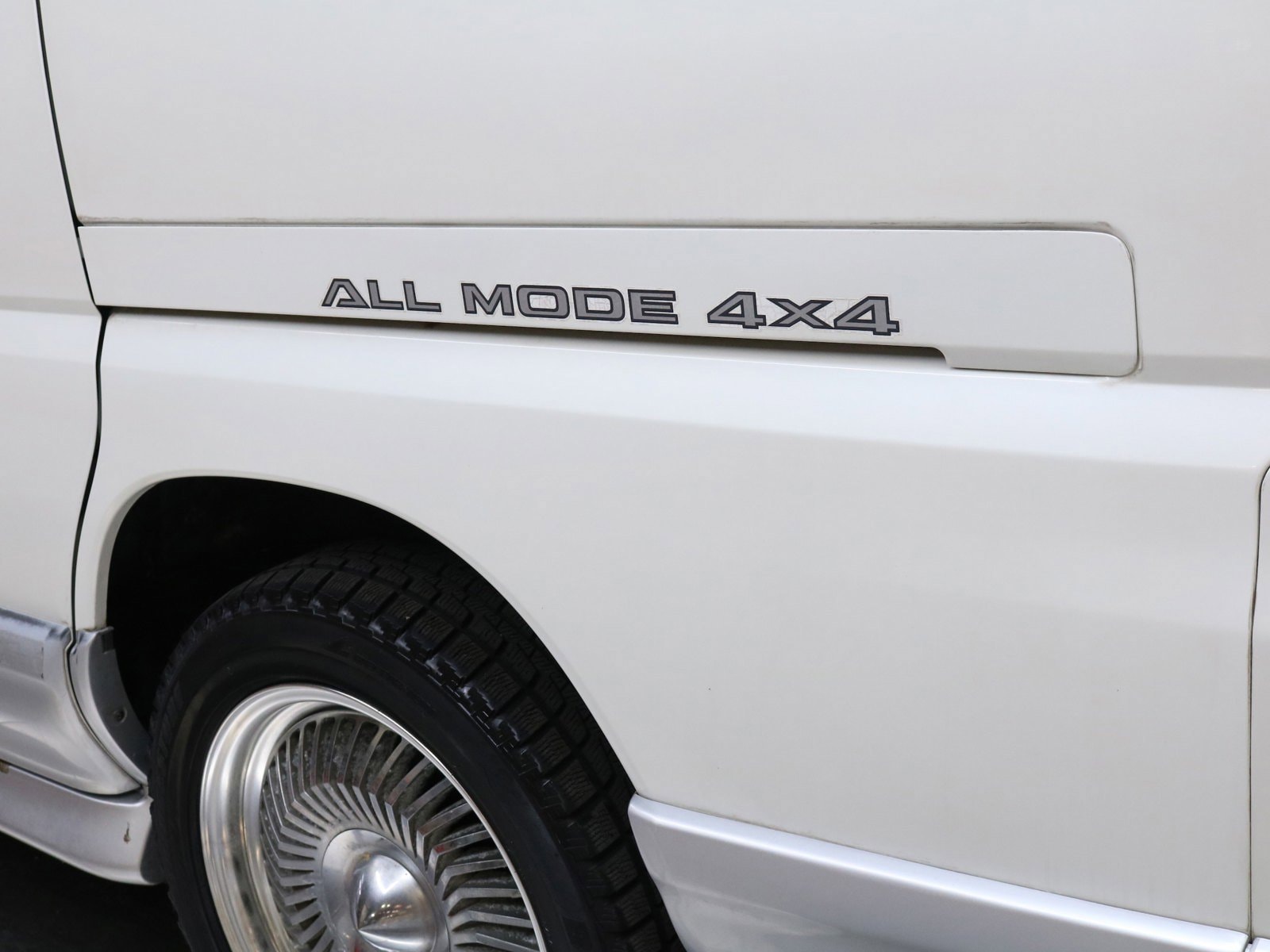 1998 Nissan Elgrand 51
