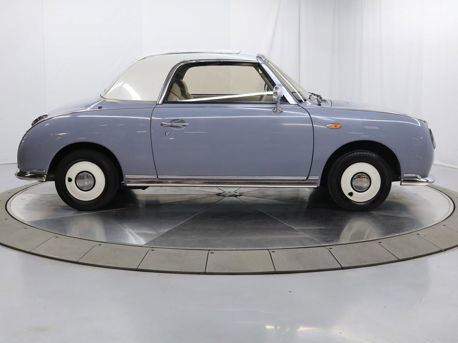 1991 Nissan Figaro 8
