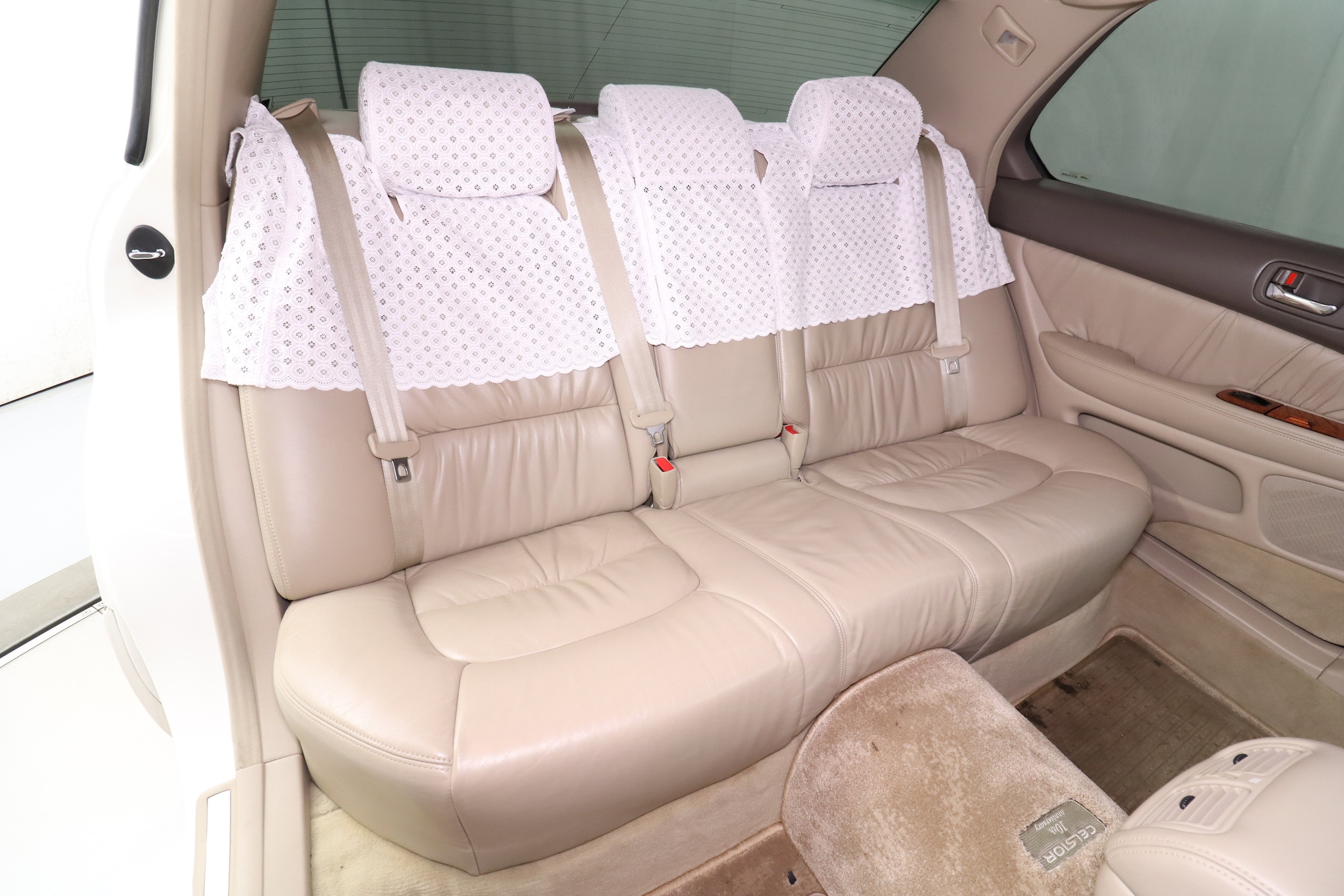 1999 Toyota Celsior 19