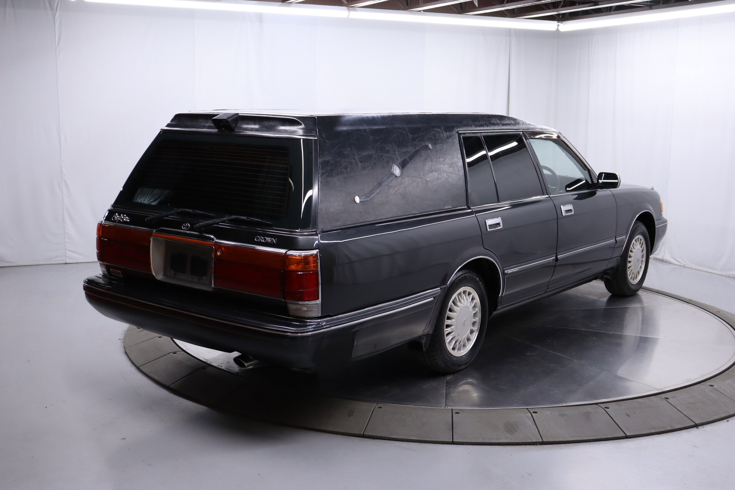 1999 Toyota Crown 9