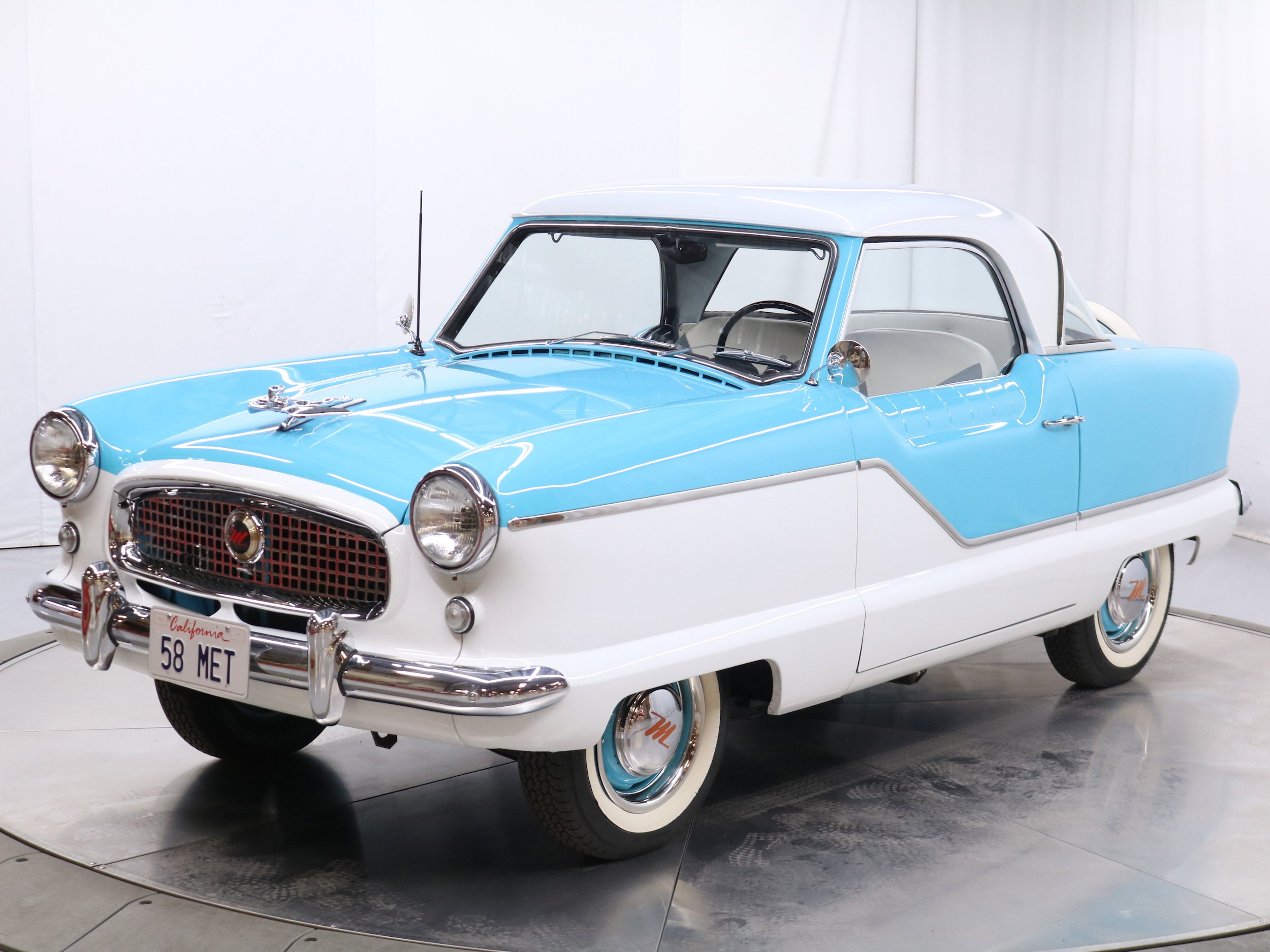 1958 Nash Metropolitan 2