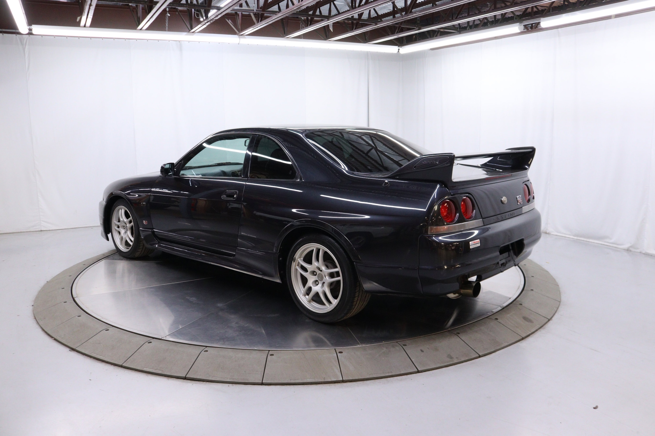 1995 Nissan Skyline 10
