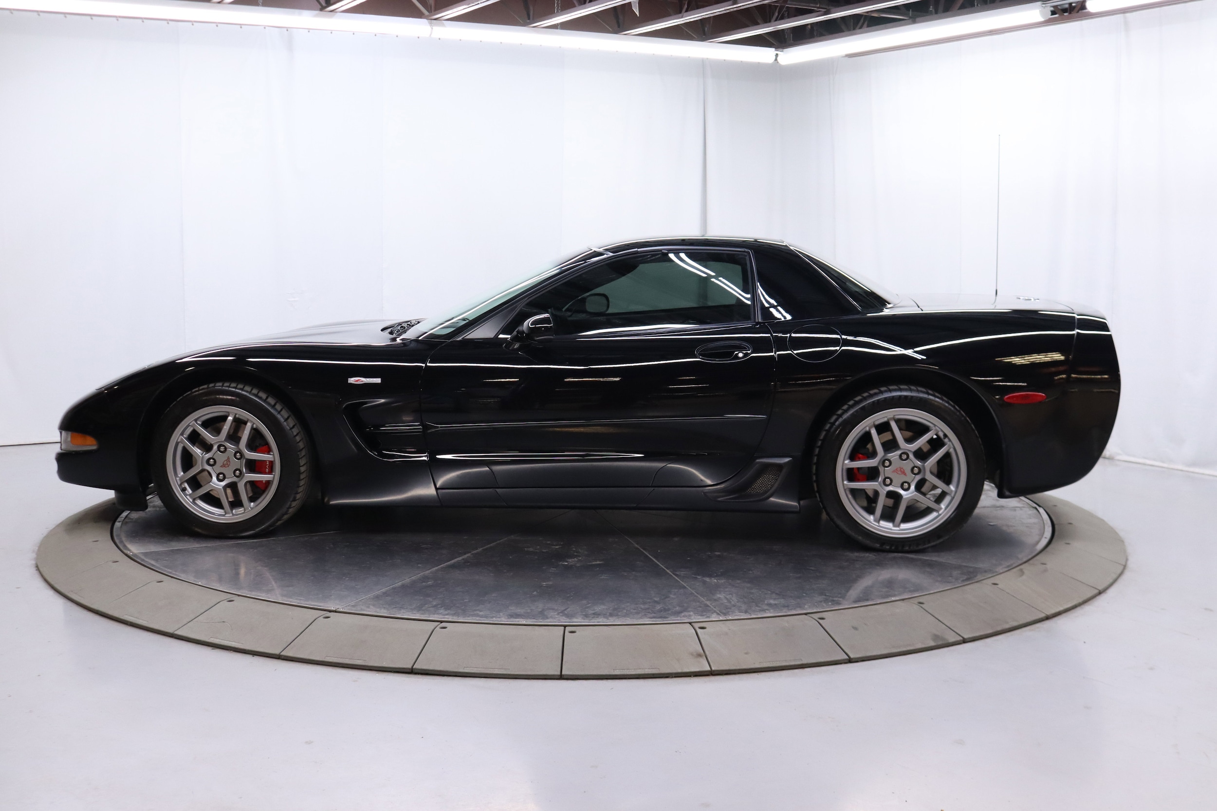 2003 Chevrolet Corvette 4