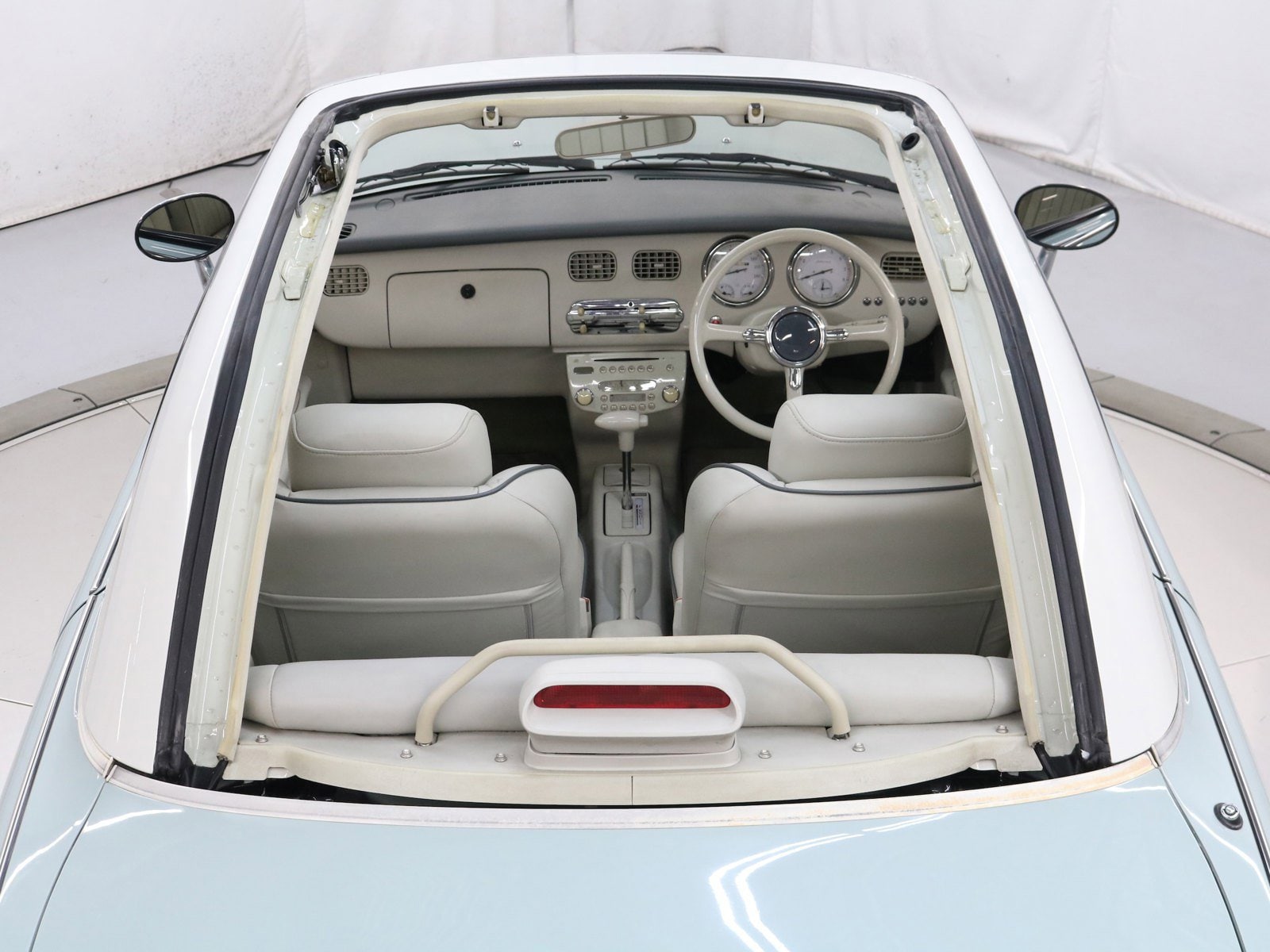 1993 Nissan Figaro 39