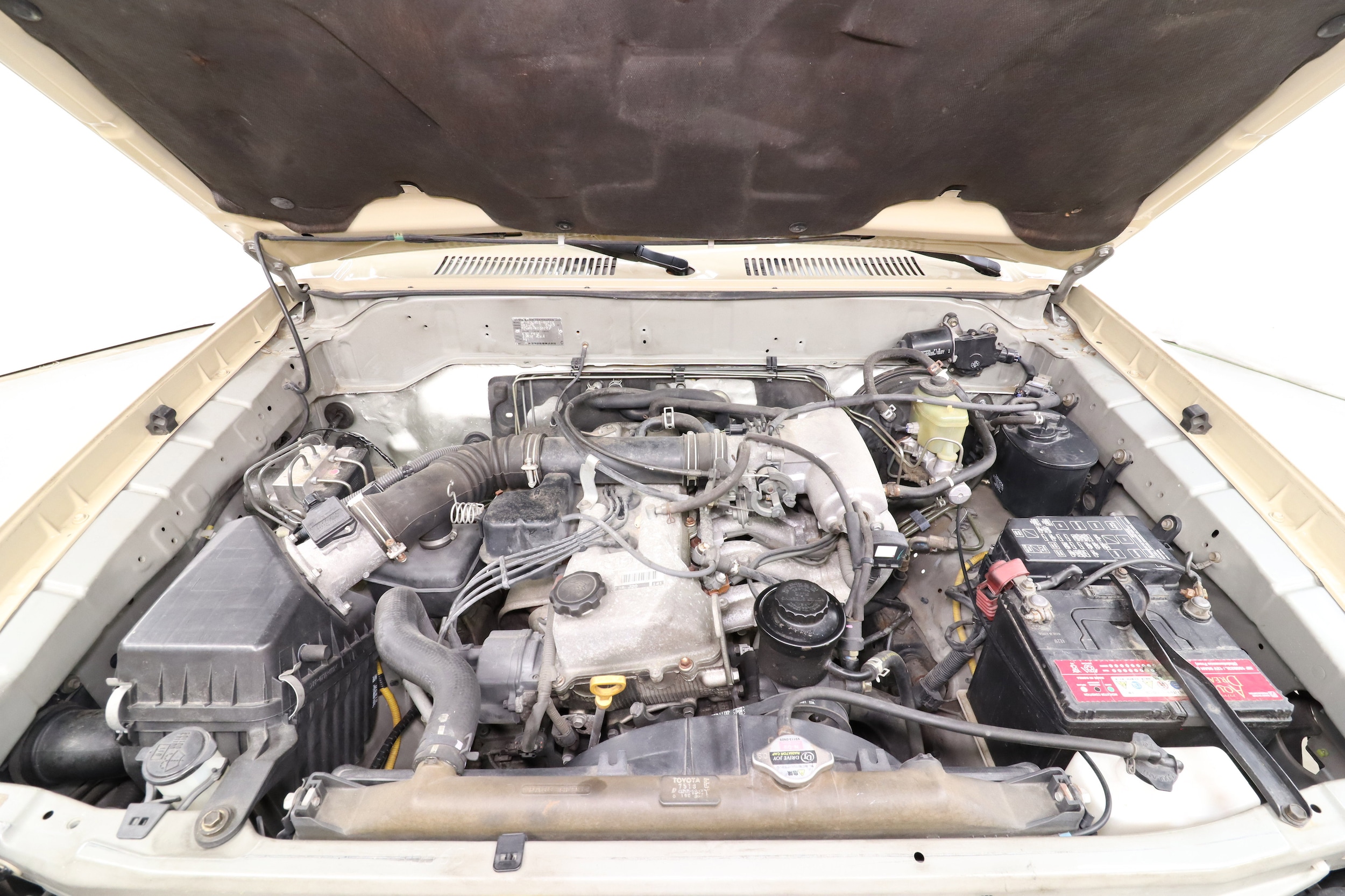 1999 Toyota Land Cruiser Prado 28