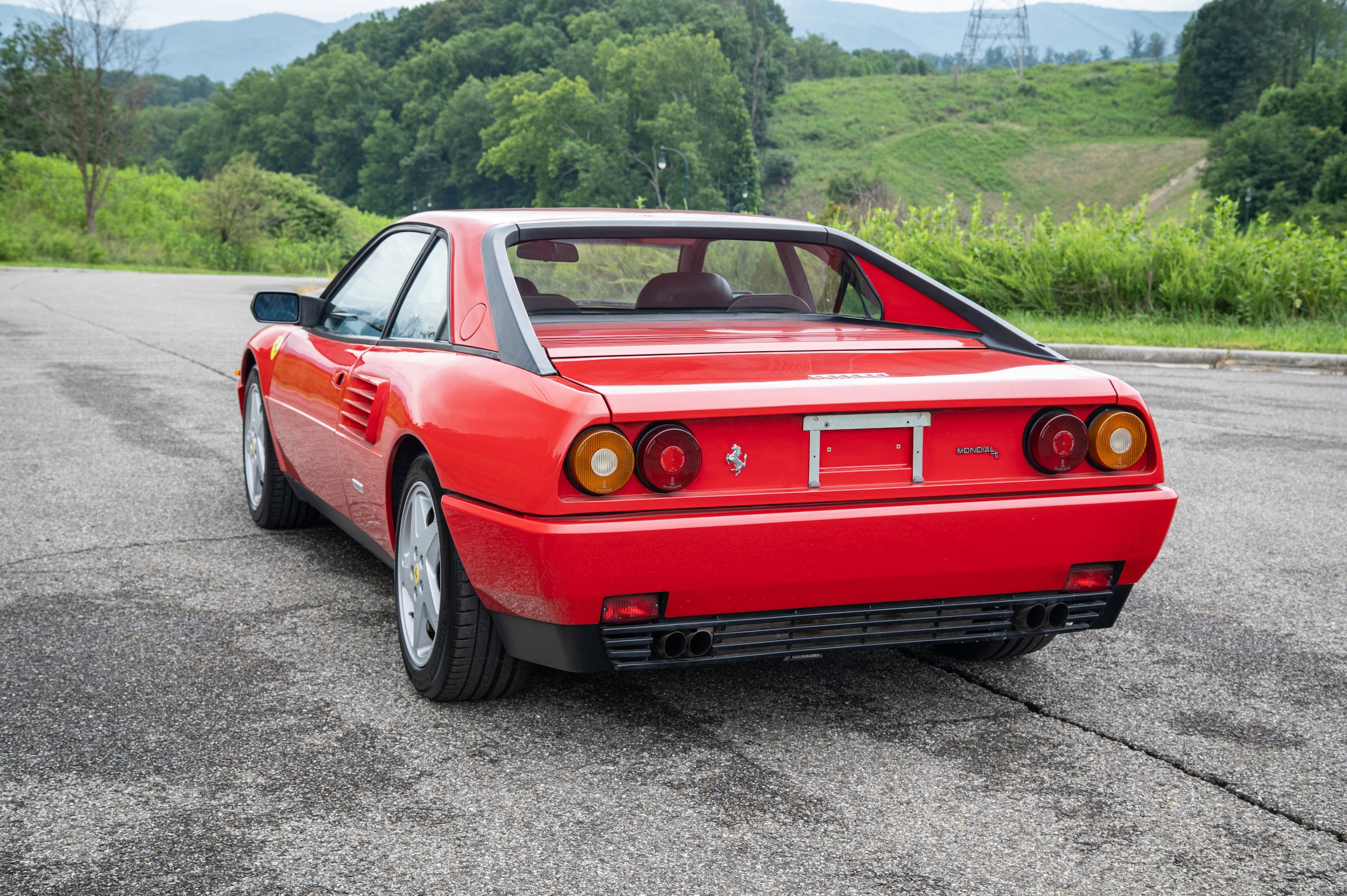 1991 Ferrari Mondial 12