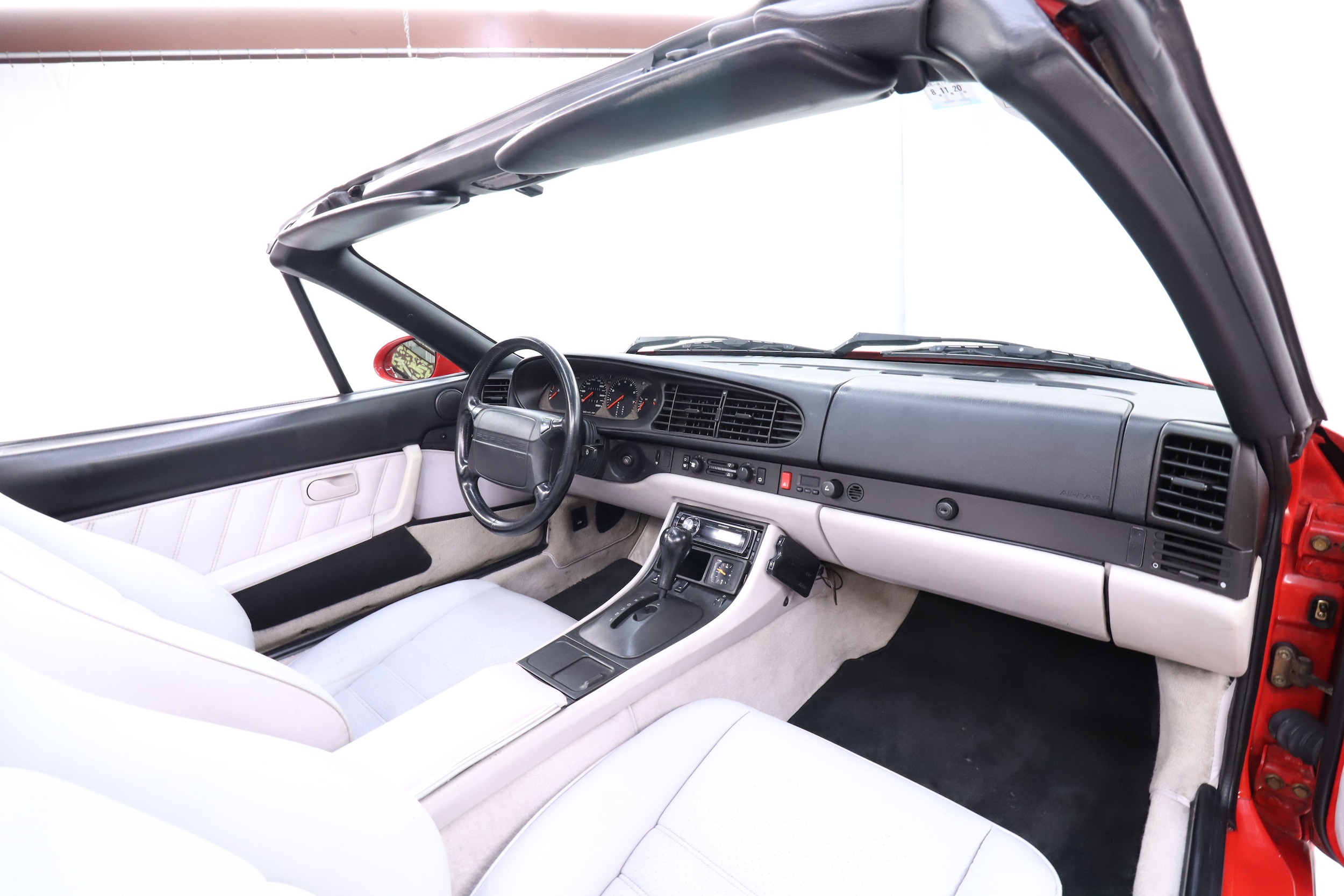 1992 Porsche 968 26