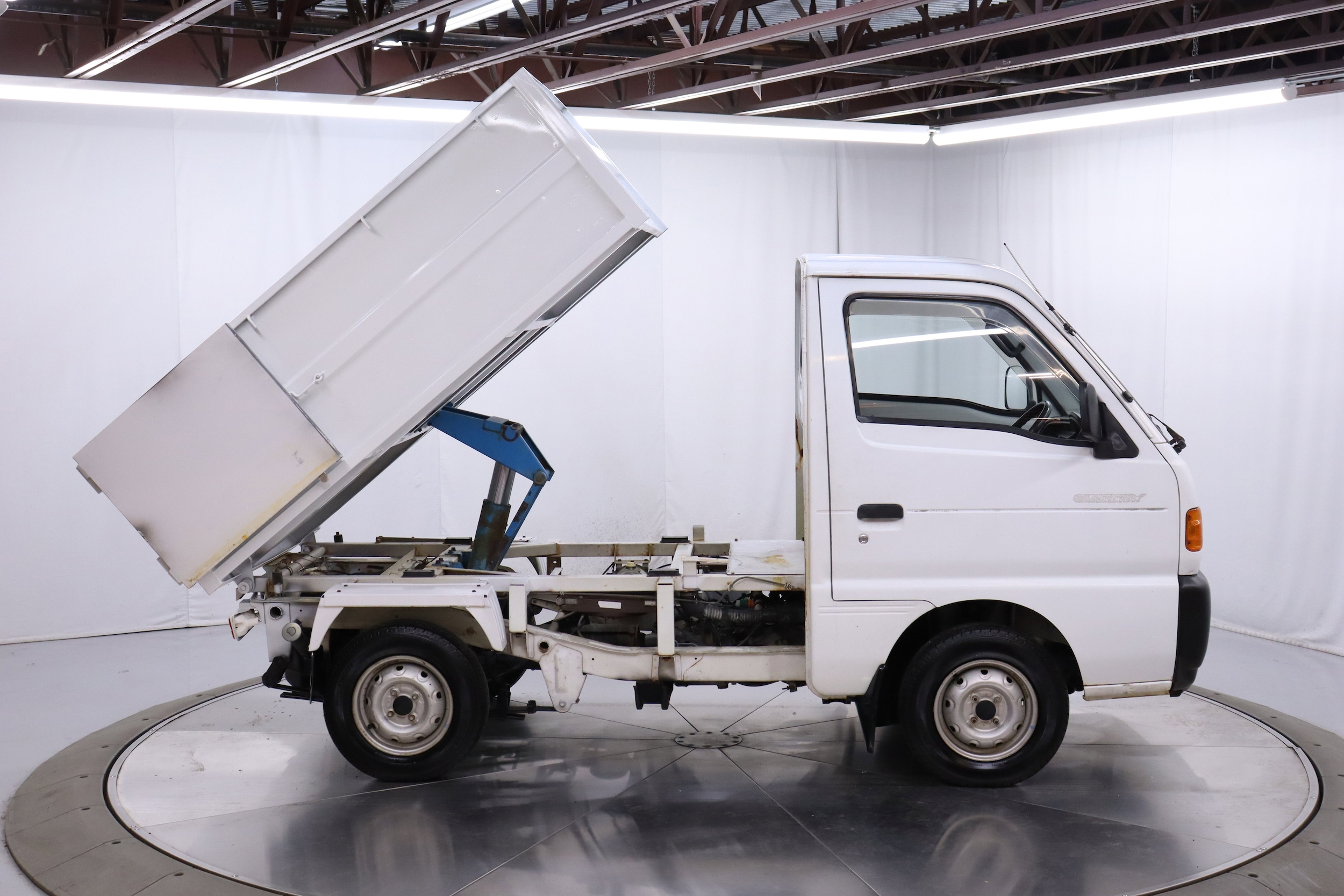 1995 Suzuki Carry 13