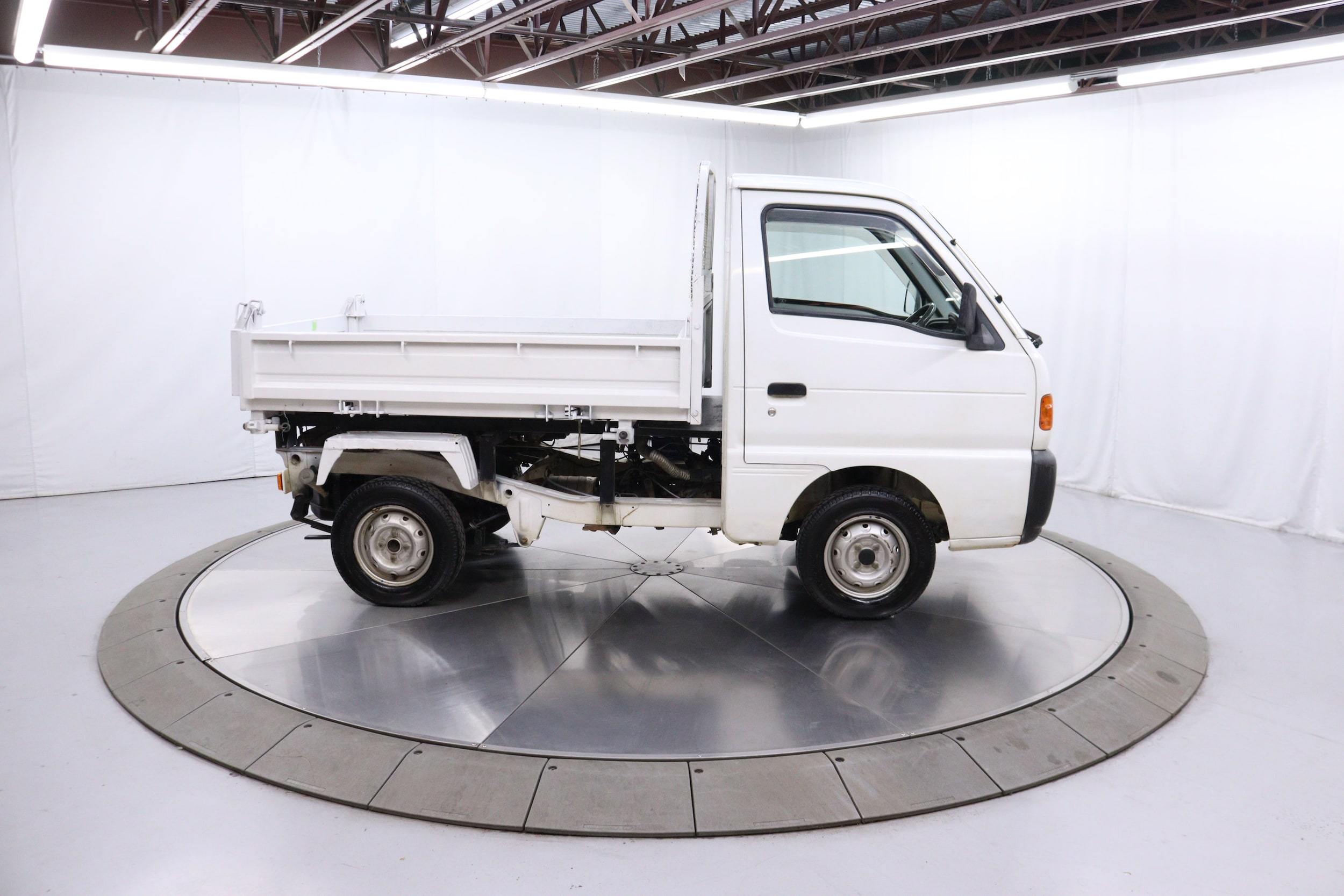 1997 Suzuki Carry 8