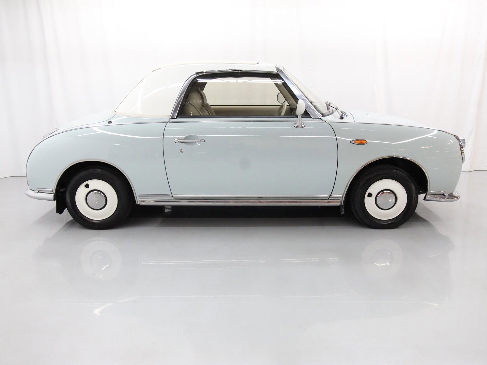 1991 Nissan Figaro 8