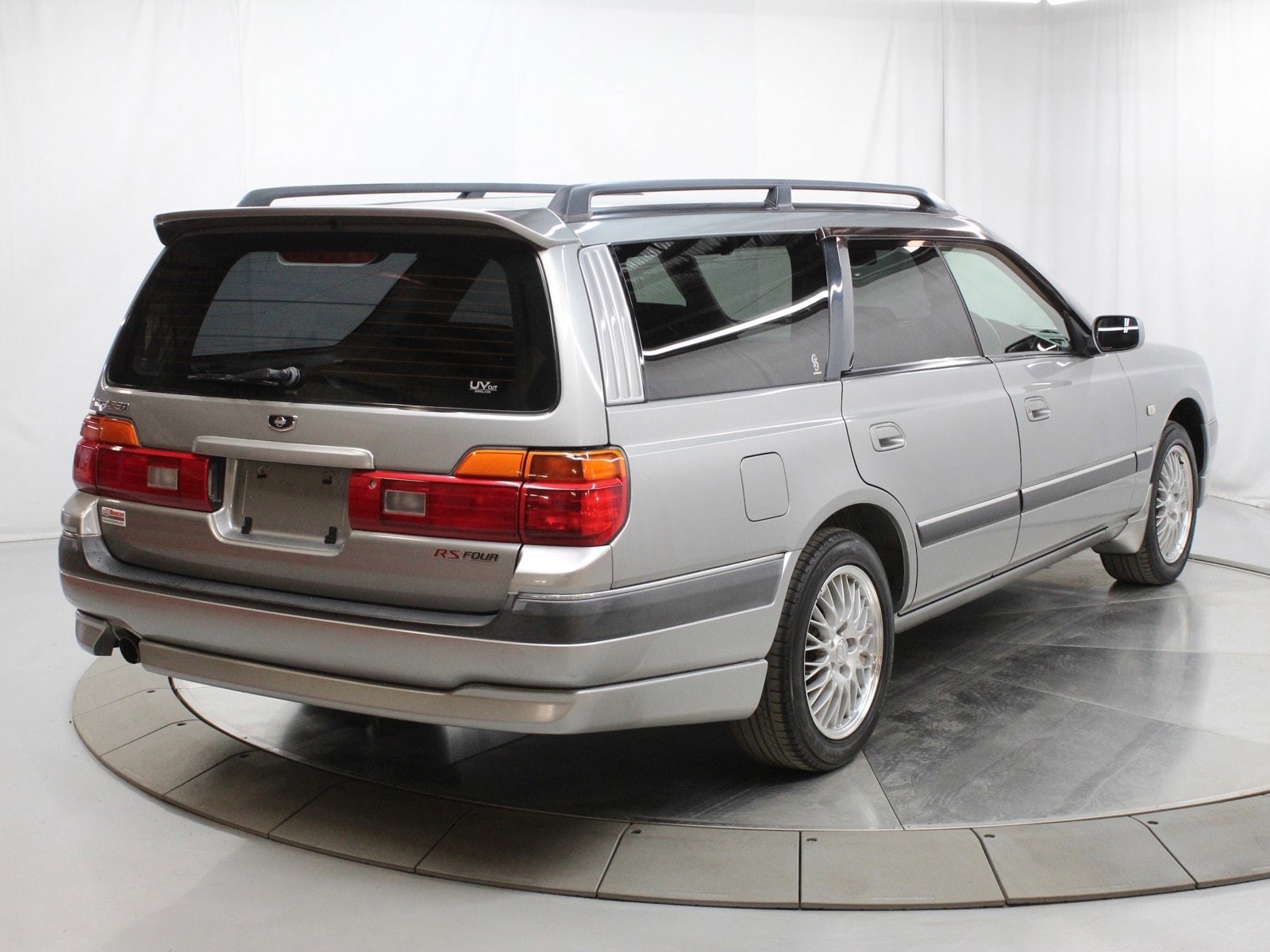1997 Nissan Stagea 7