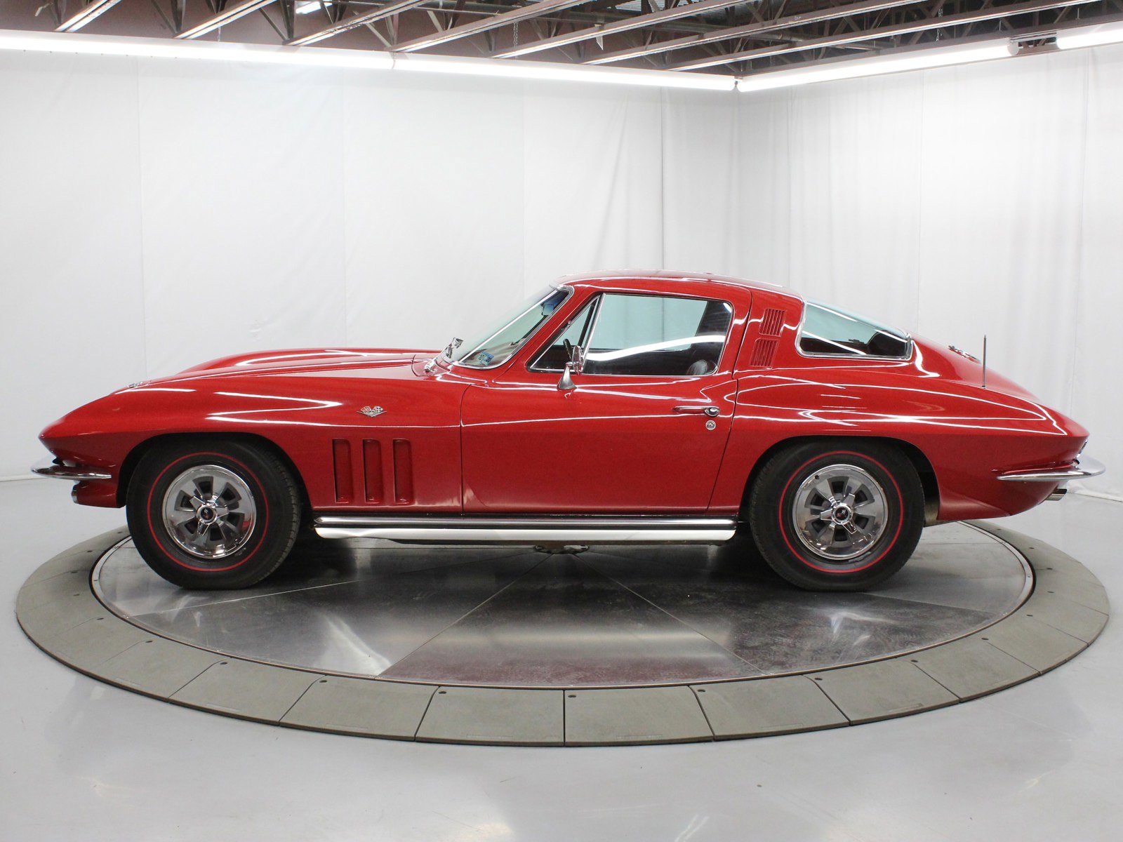 1965 Chevrolet Corvette 6