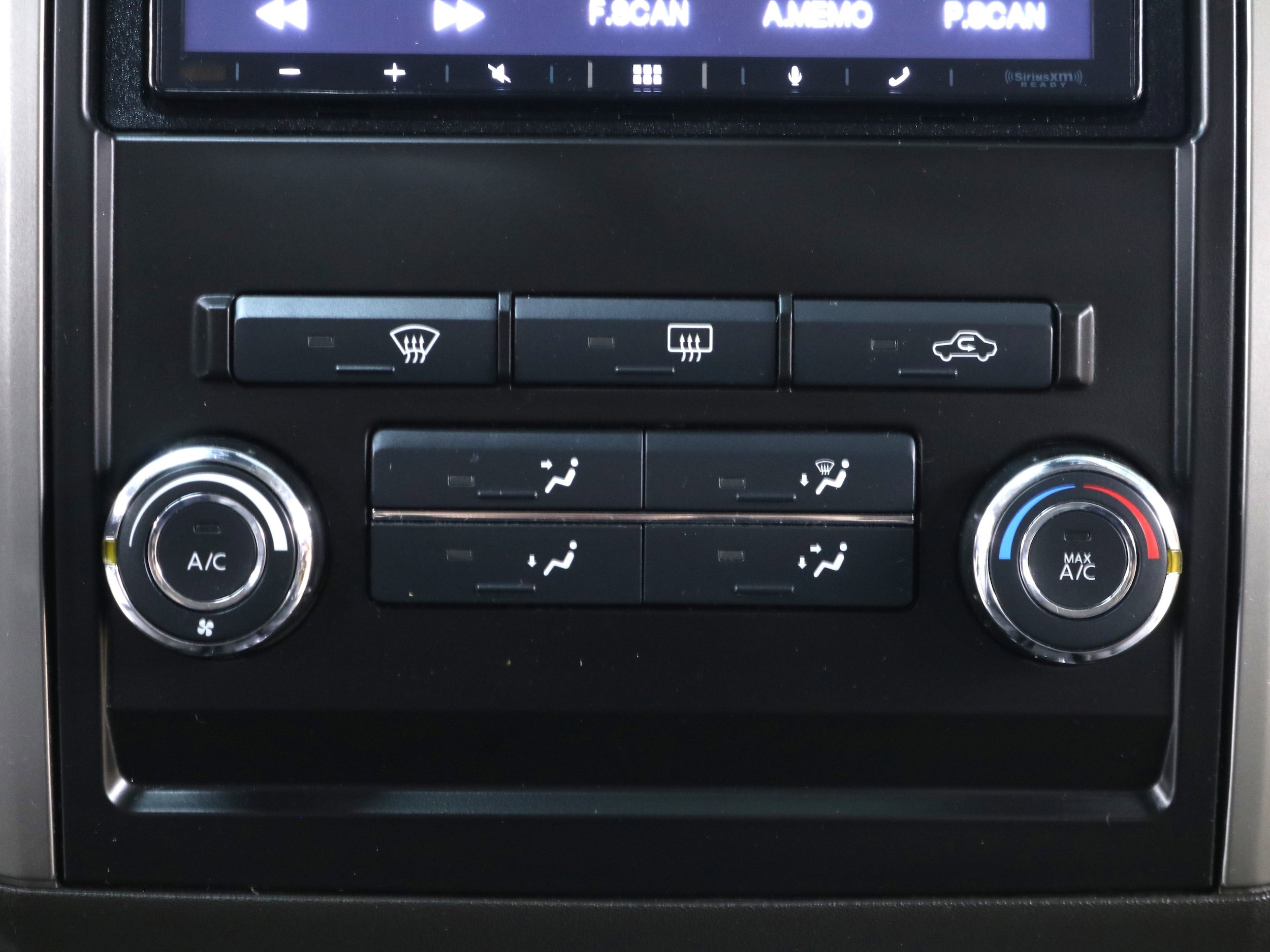 2010 Nissan Xterra 13