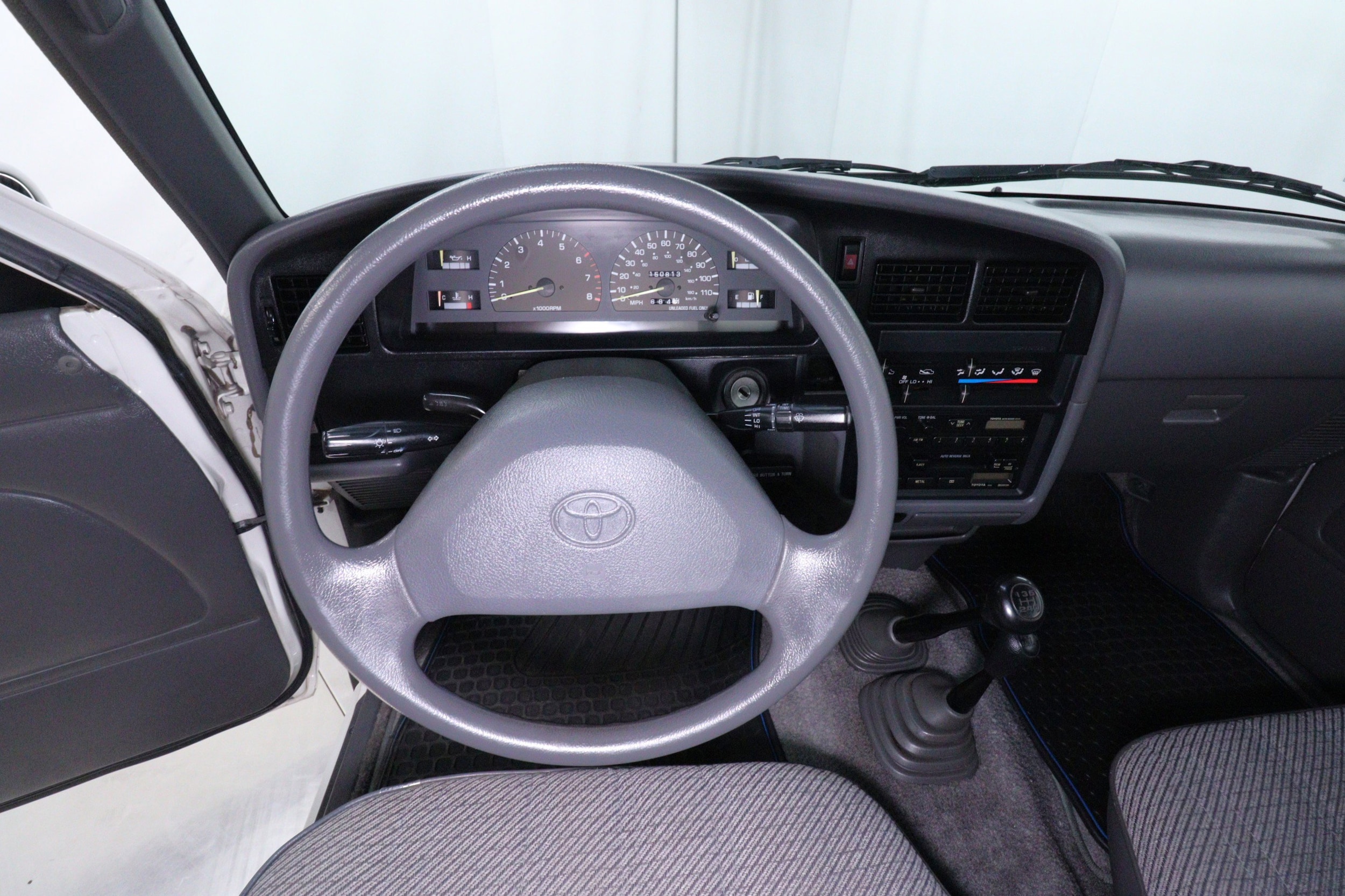 1994 Toyota Pickup 10
