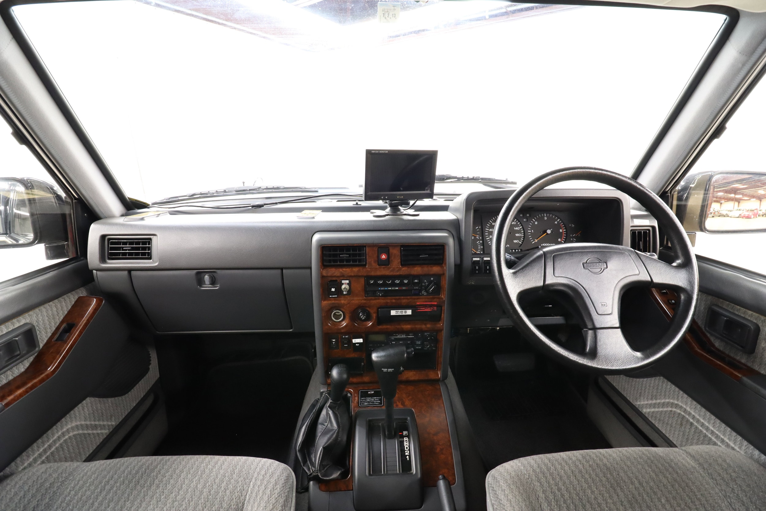 1995 Nissan Safari 49