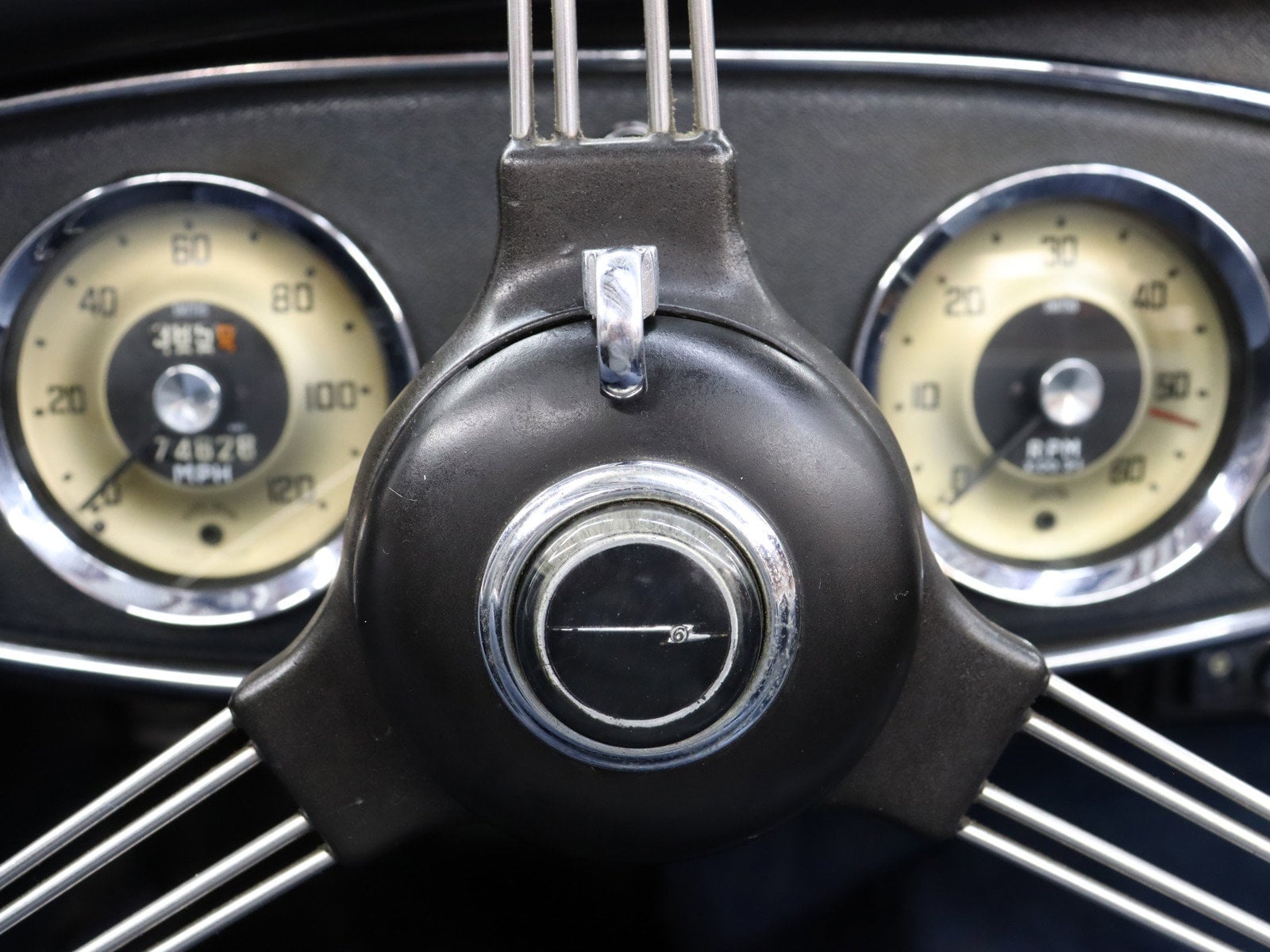 1960 Austin Healey 3000 82