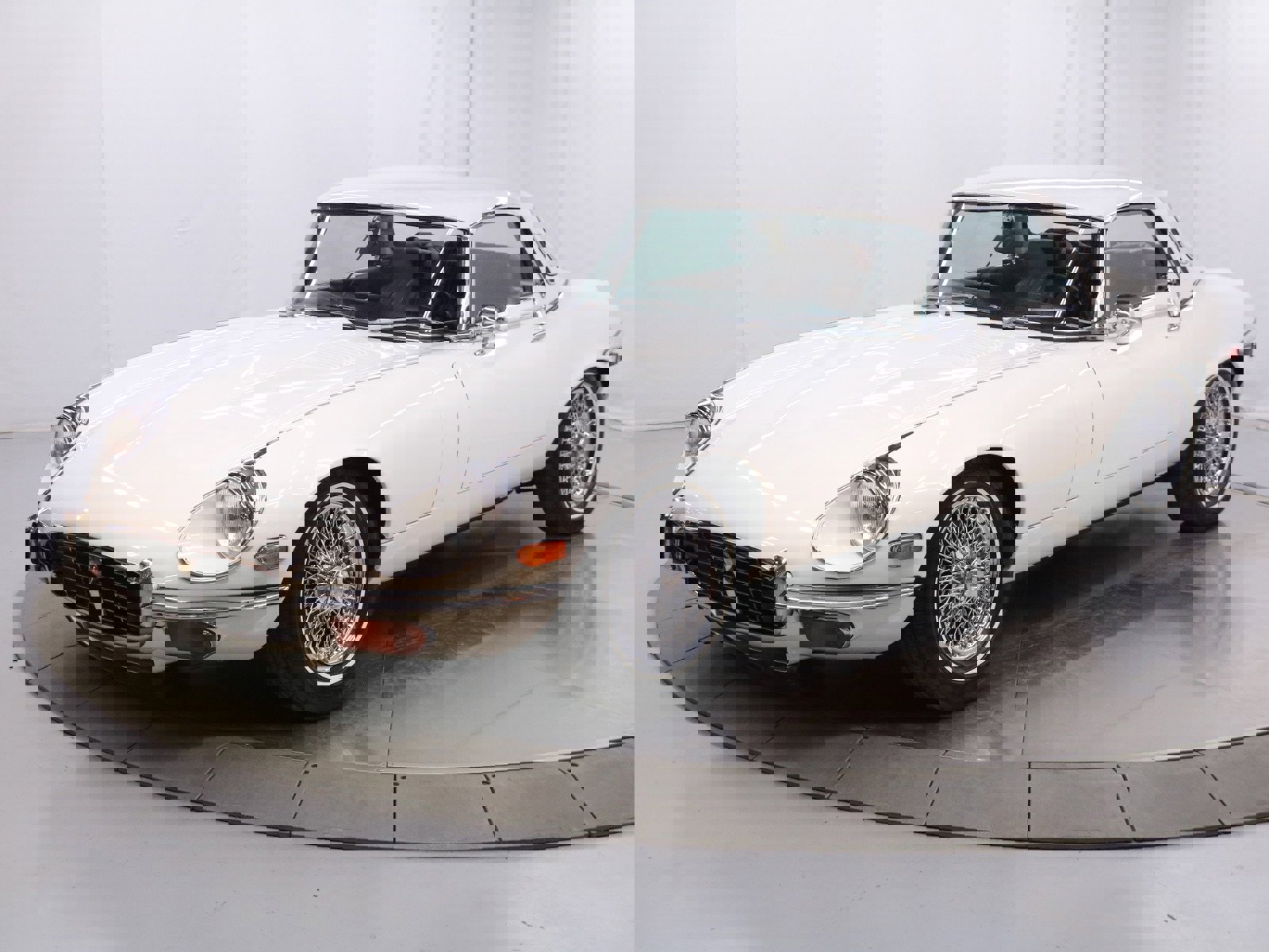 1974 Jaguar E Type 2