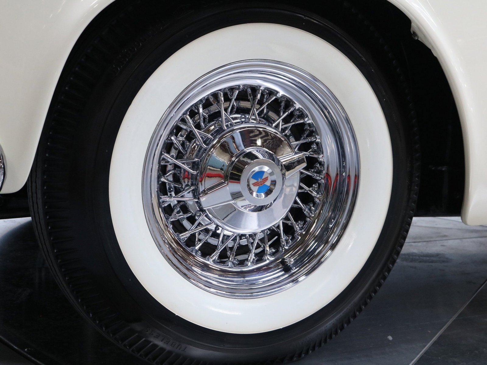 1956 Dodge Custom 27