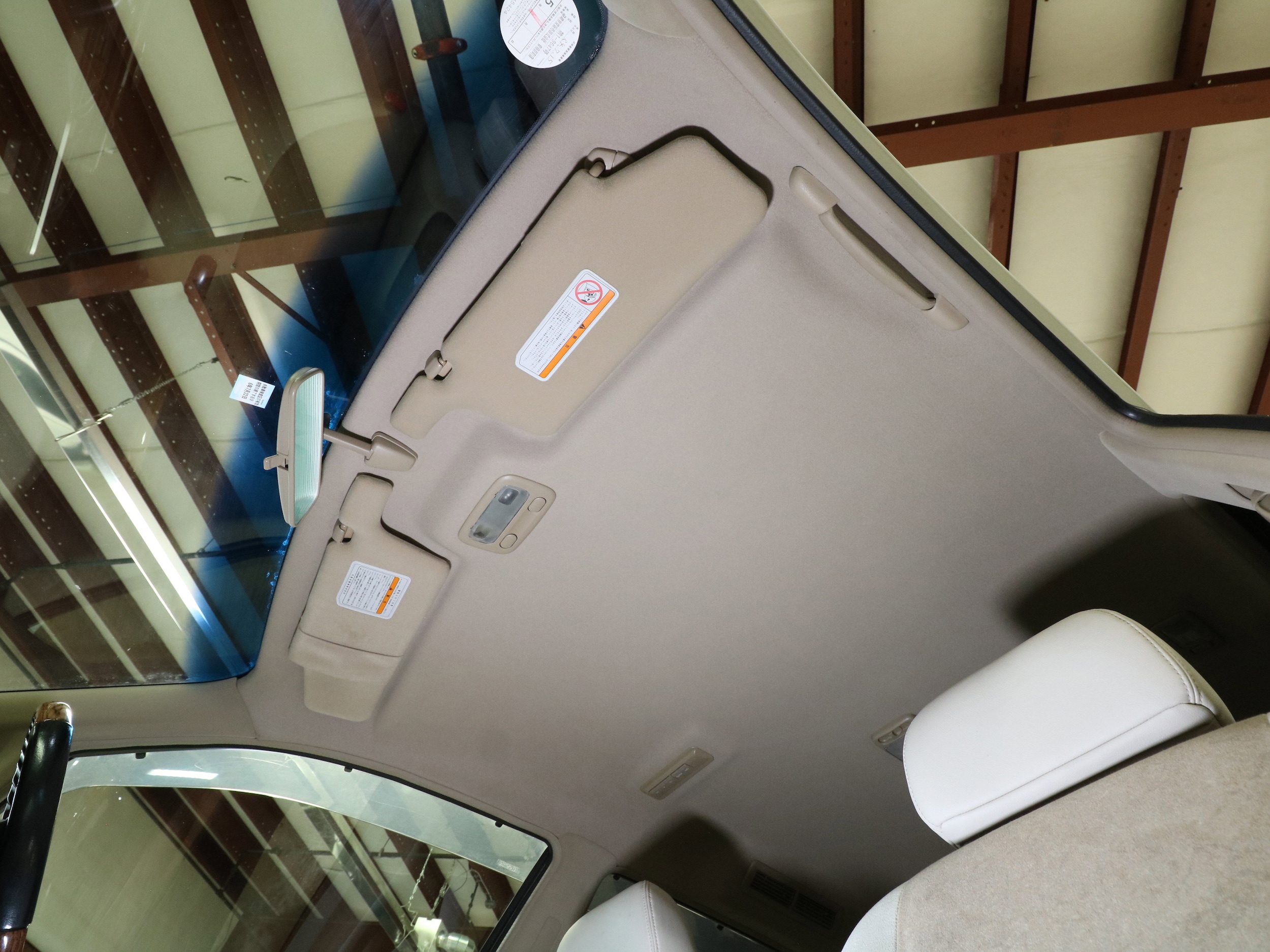 1999 Nissan Presage 48