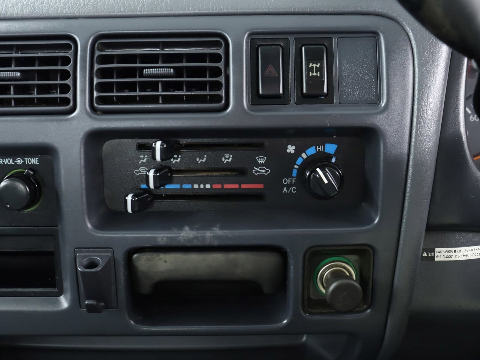 1998 Toyota Liteace 15