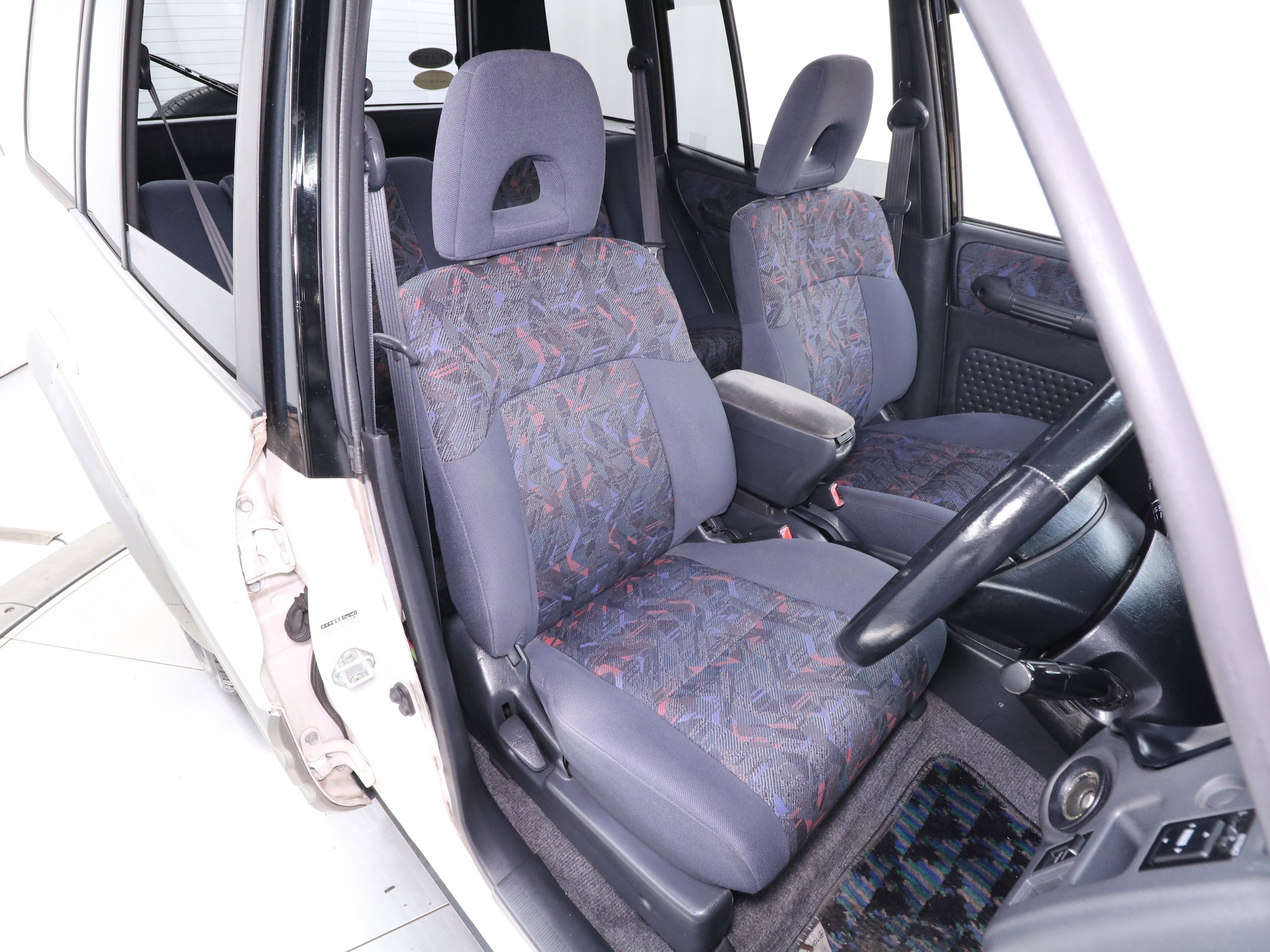 1998 Toyota RAV4 16