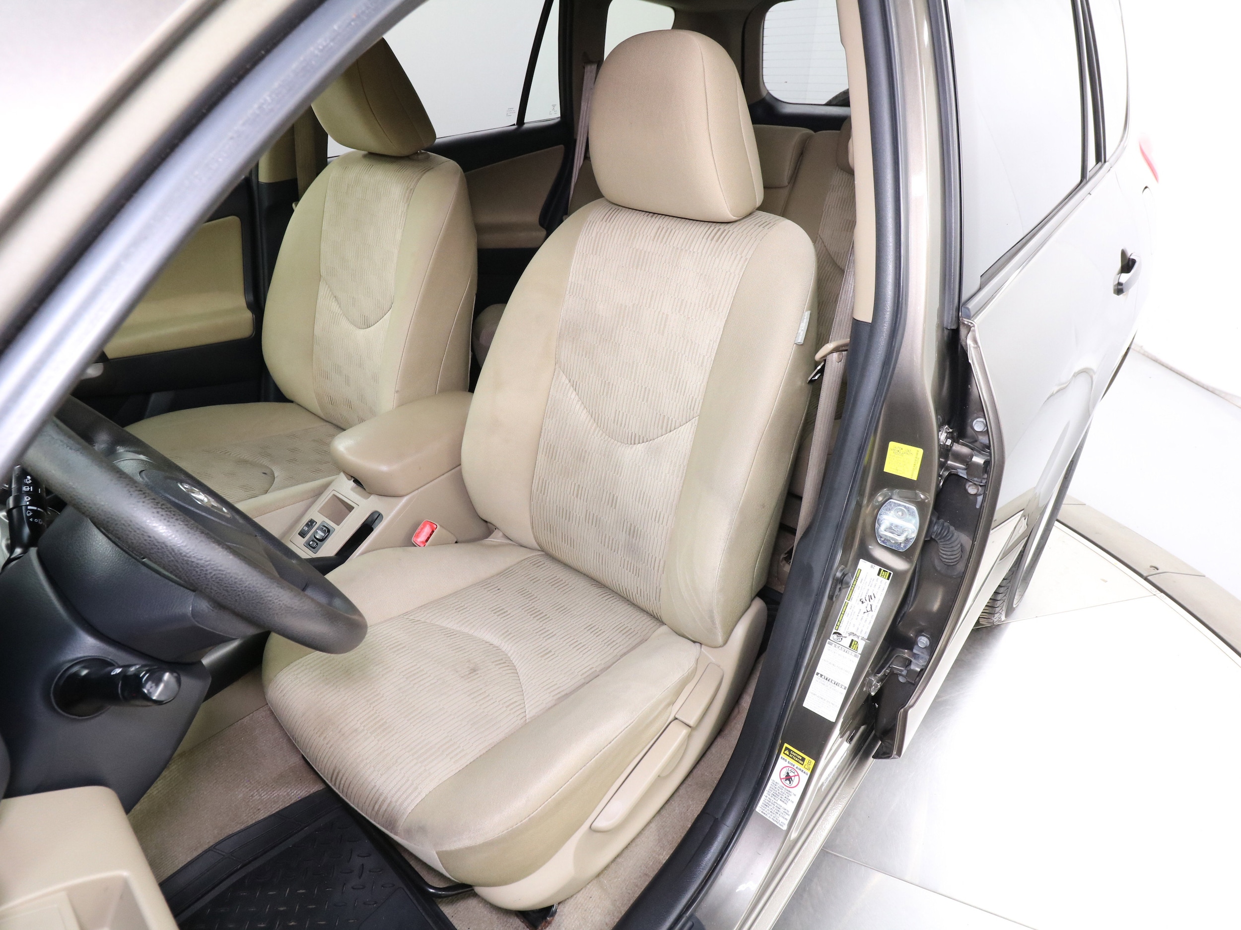2010 Toyota RAV4 17