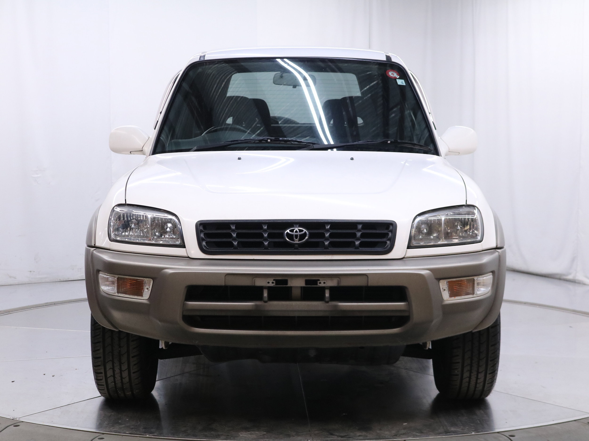 1998 Toyota RAV4 3