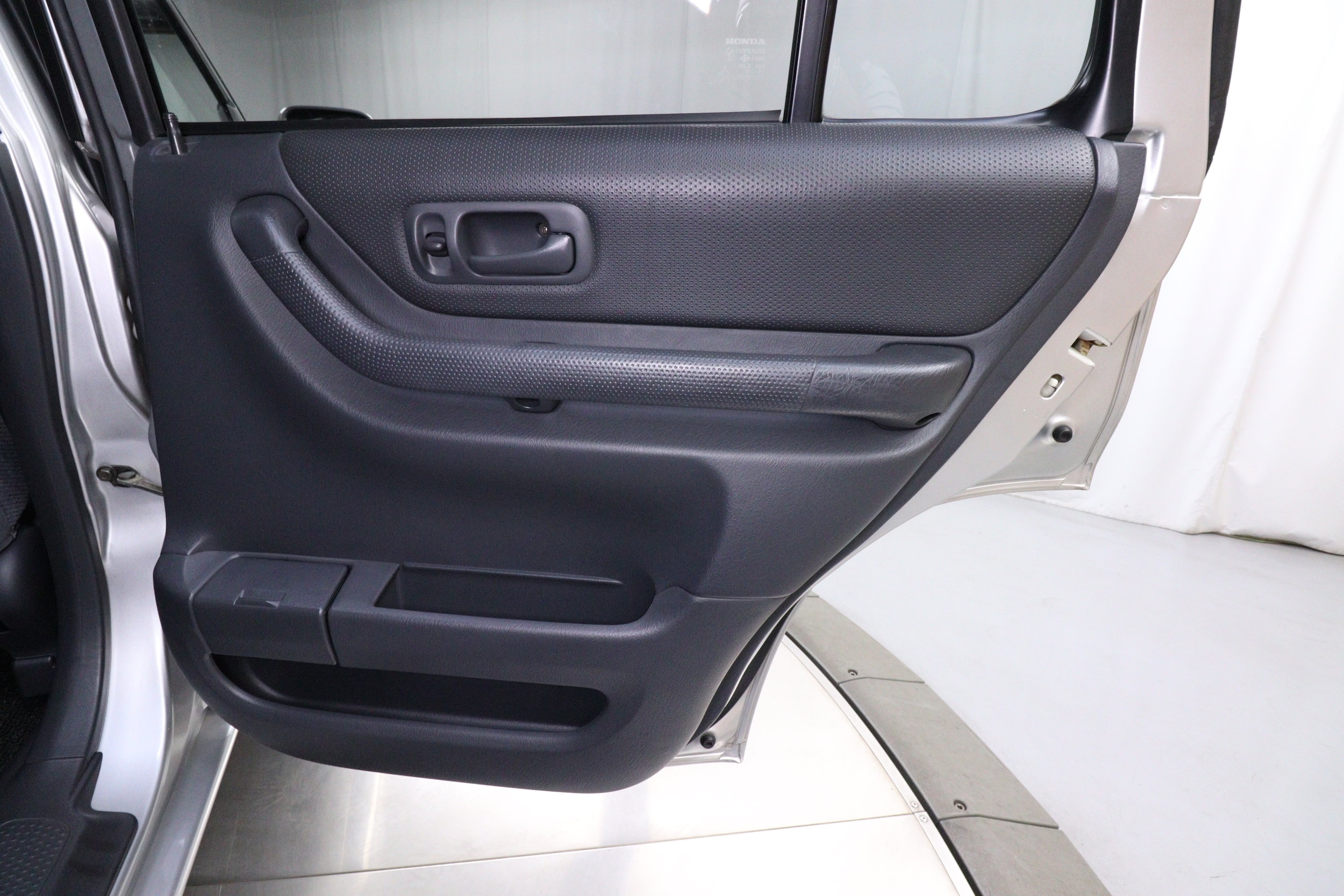 1999 Honda CR-V 23