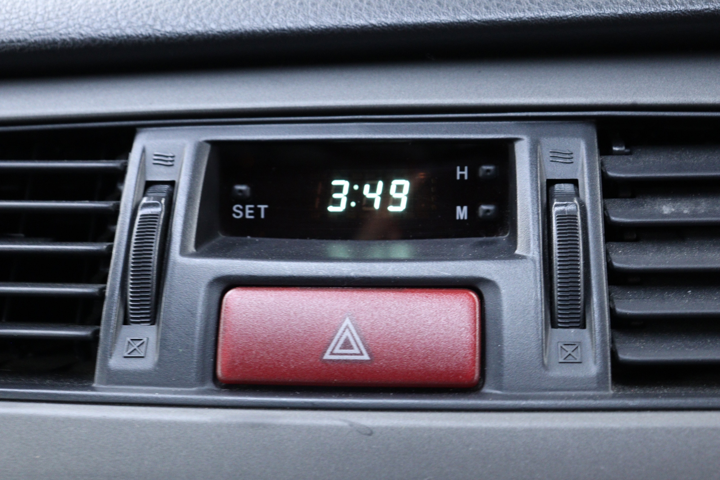 2001 Mitsubishi Lancer 14