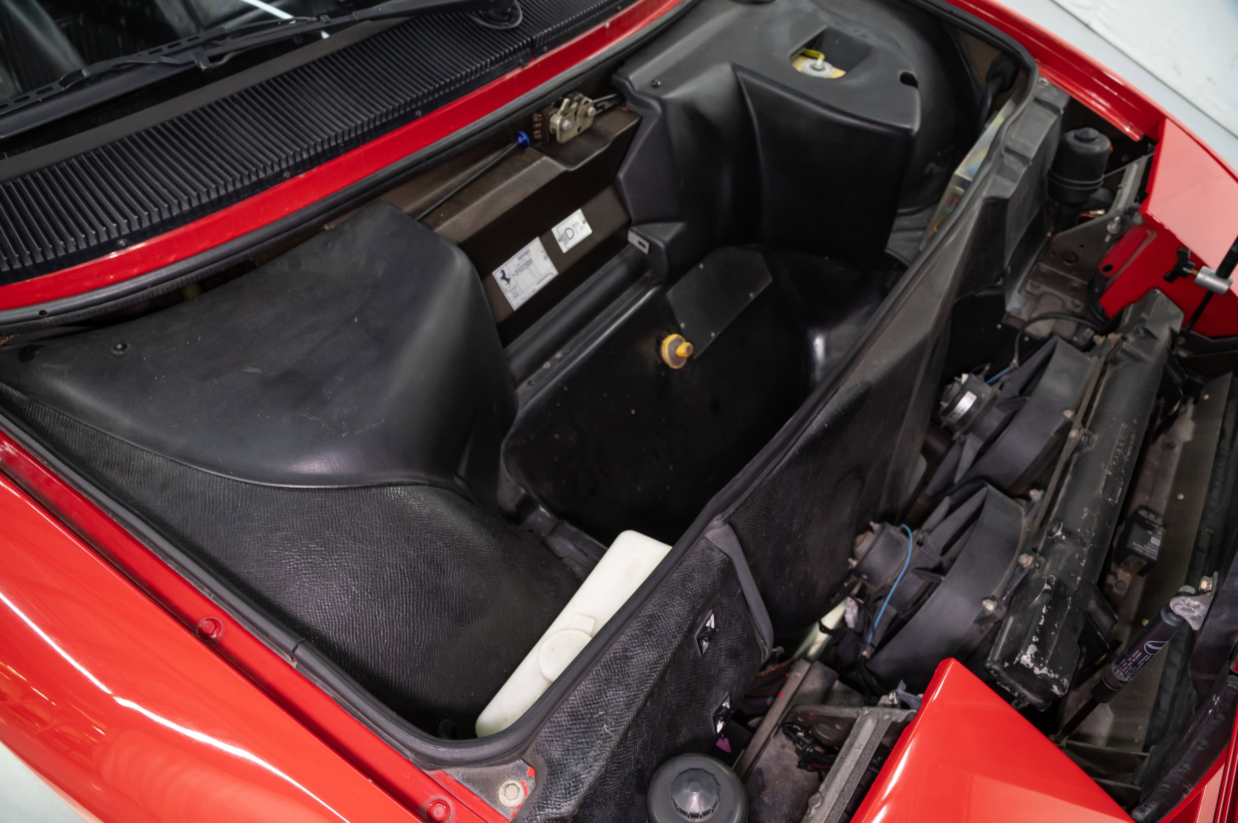 1991 Ferrari Mondial 179
