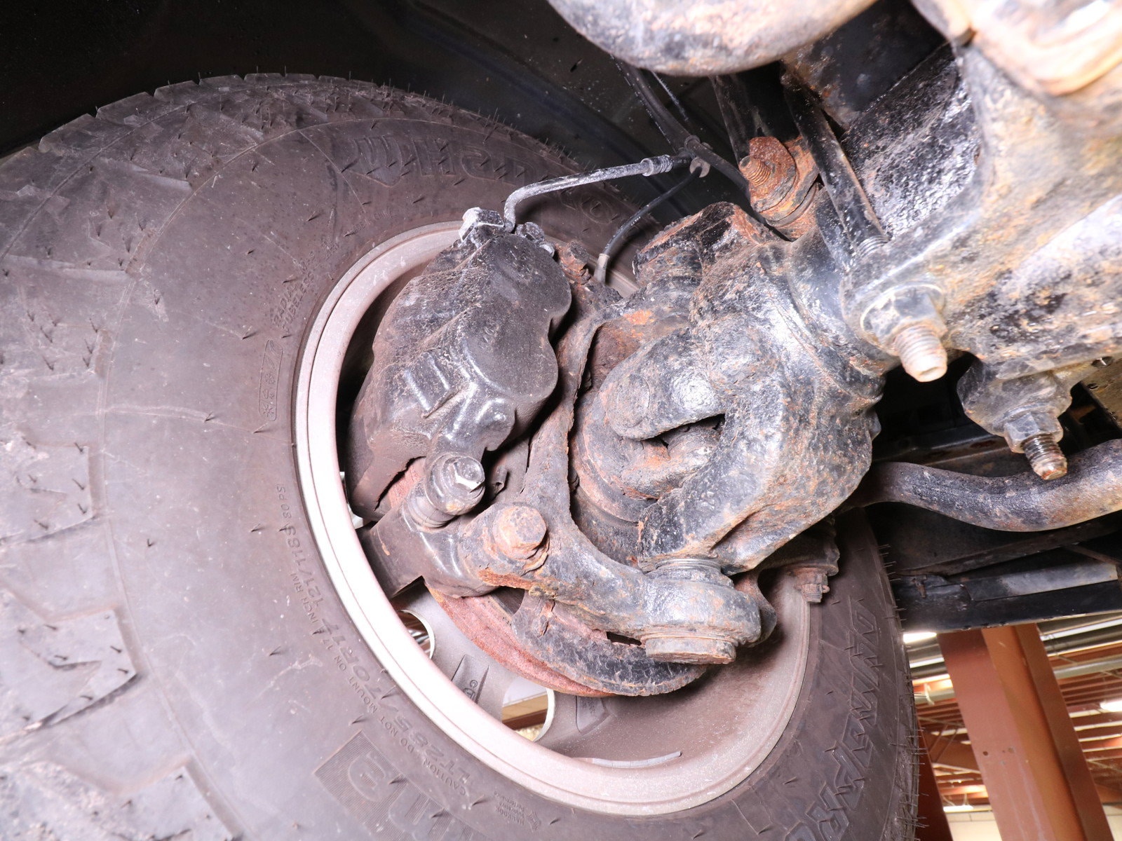 2005 Ford Excursion 42