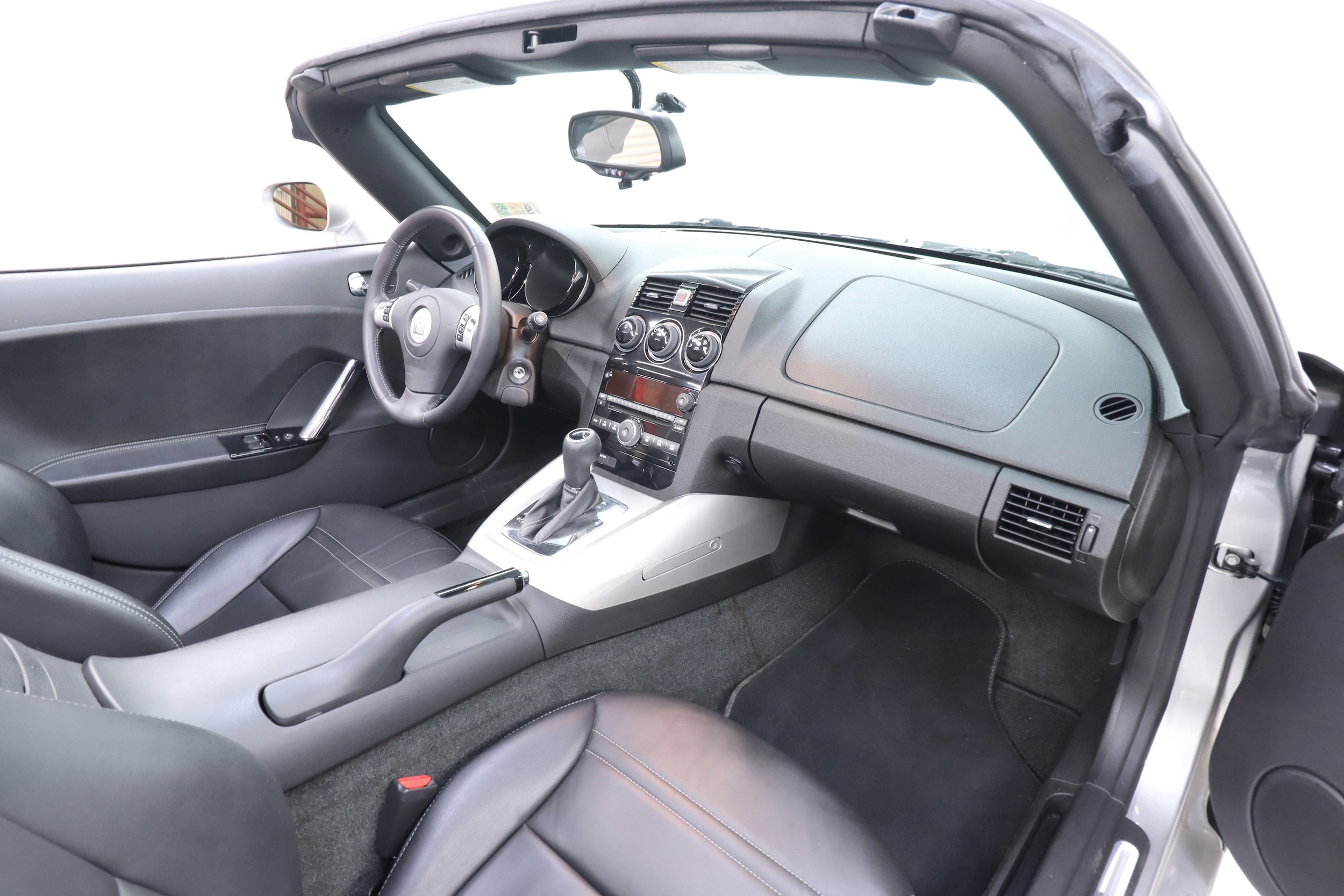 2007 Saturn Sky 17