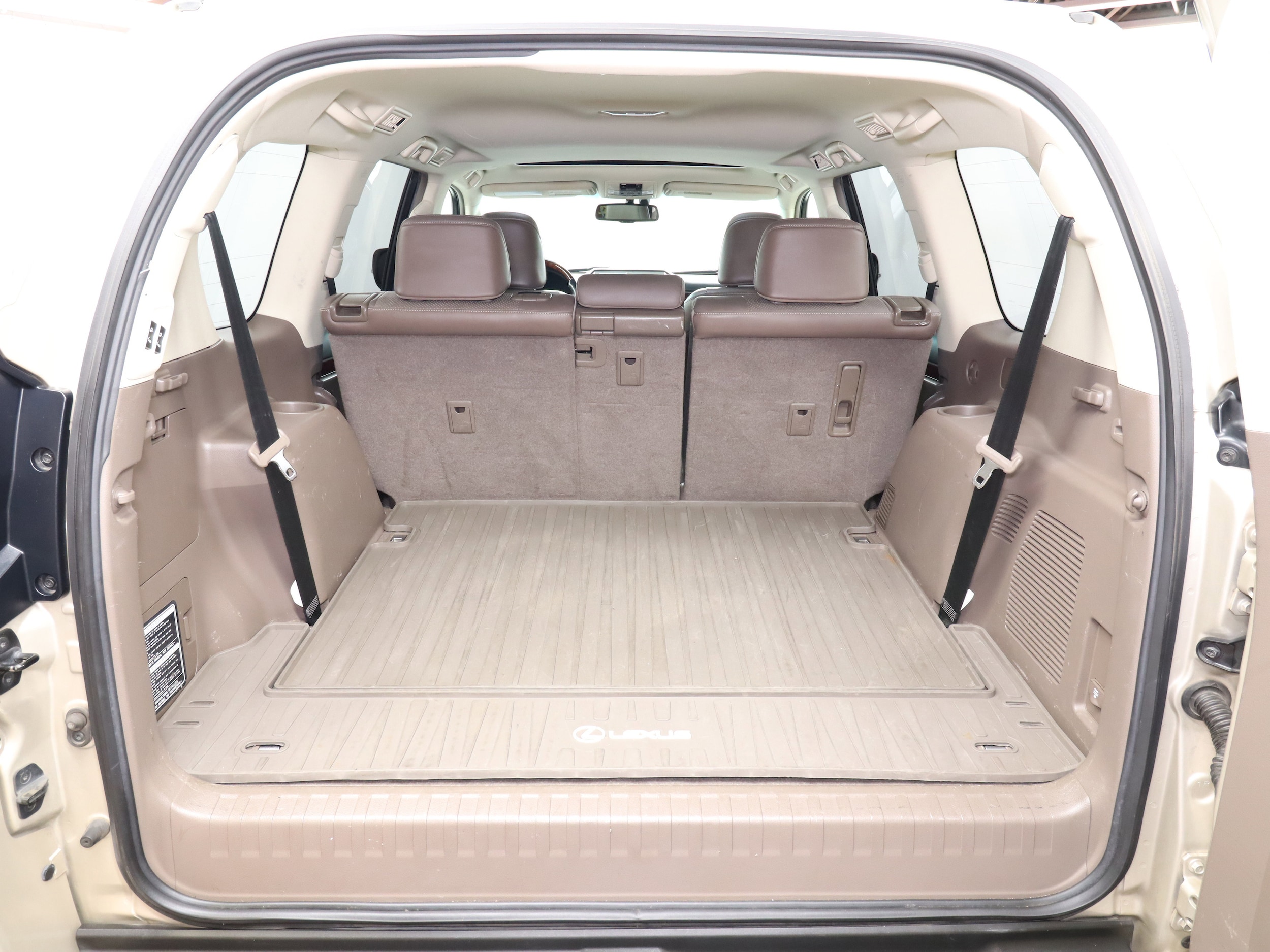 2011 Lexus GX460 31