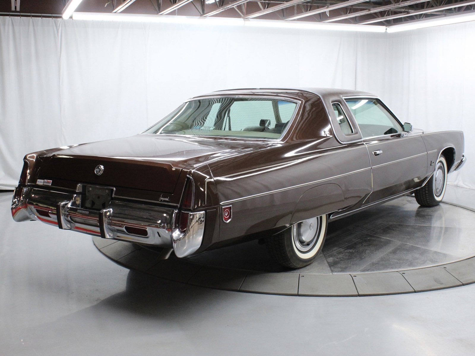 1975 Chrysler Imperial 13