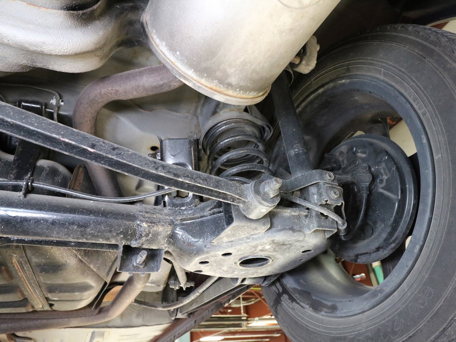 1998 Nissan March 39