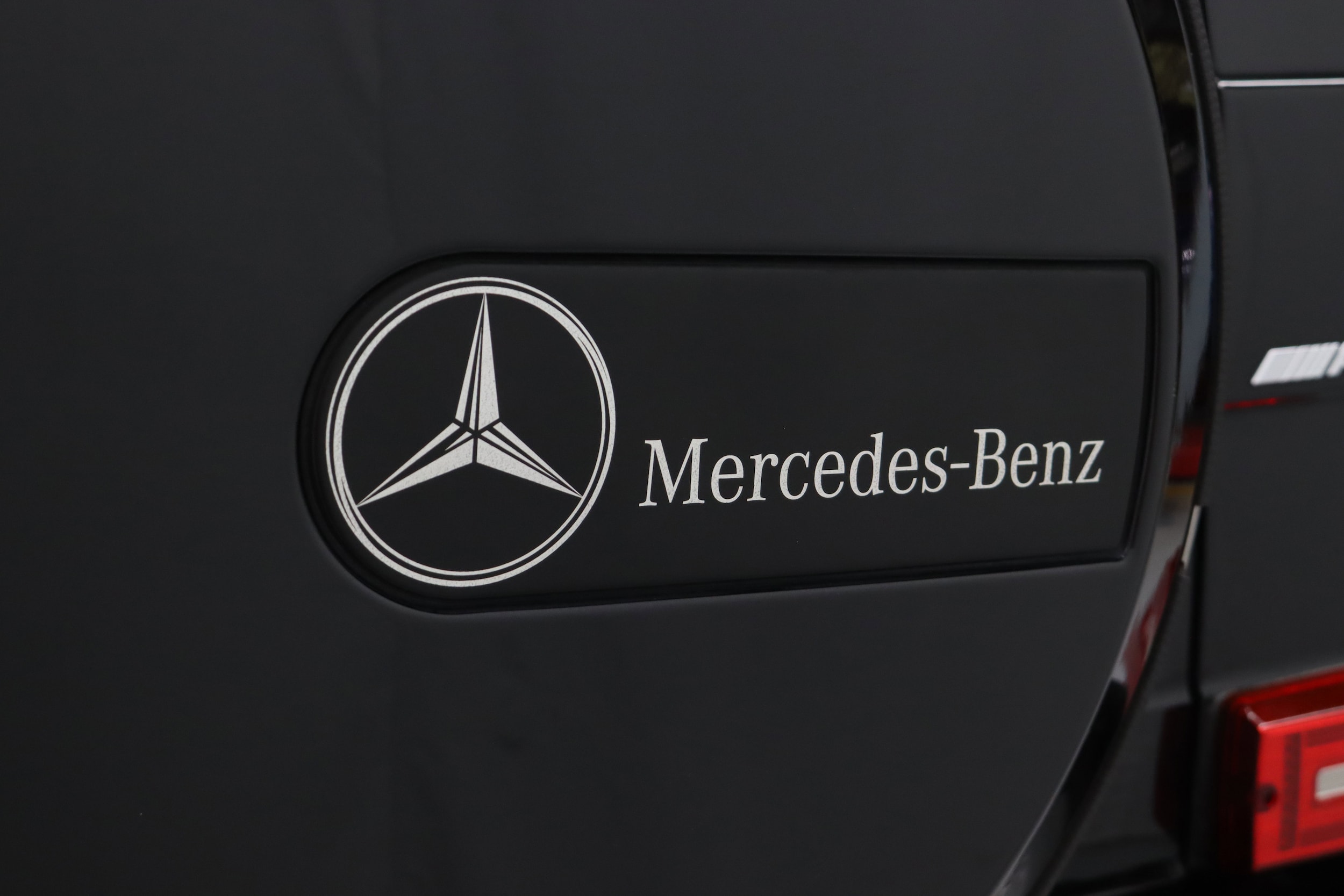 2000 Mercedes-Benz G500 64