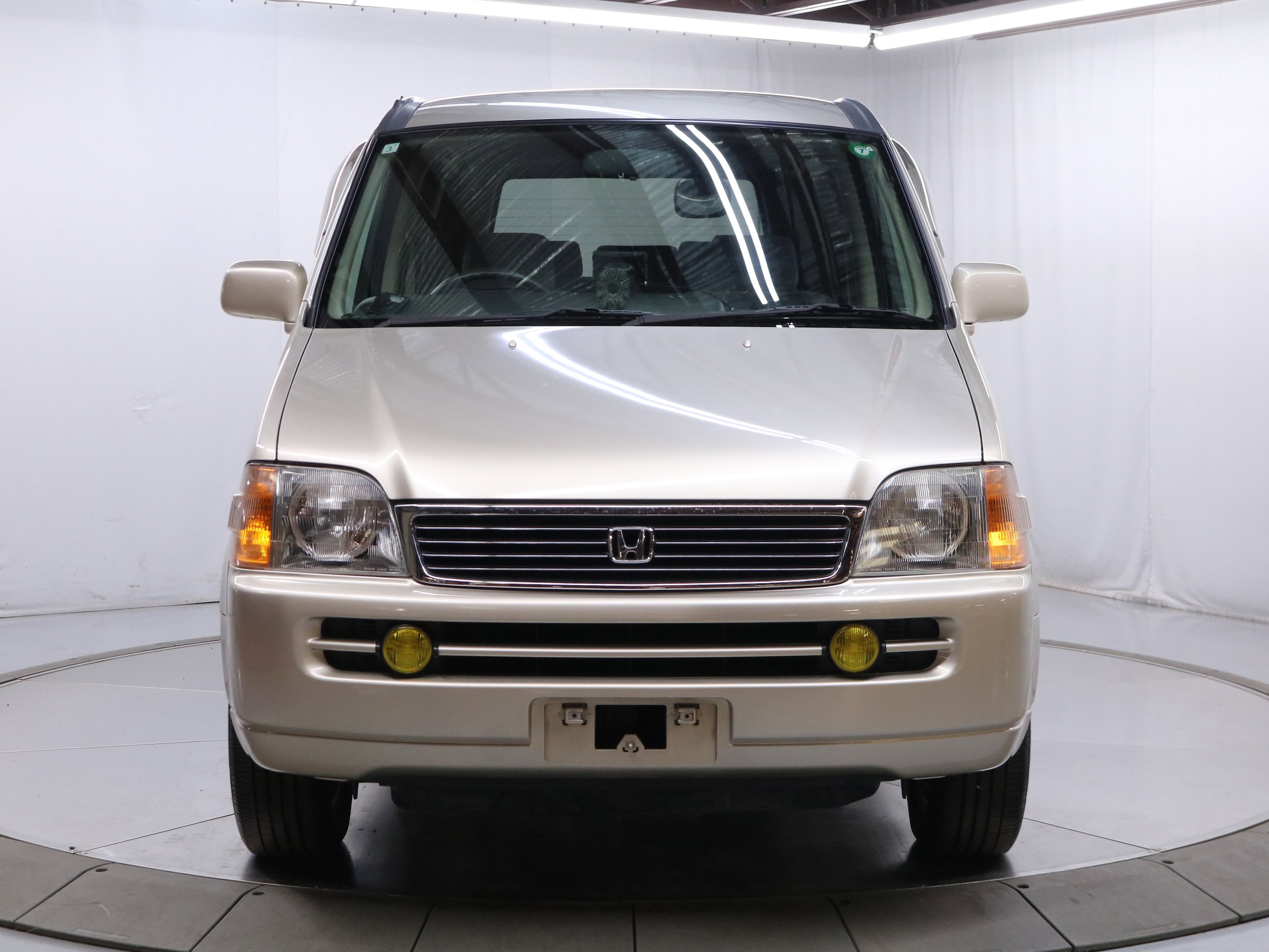1999 Honda Stepwgn 3